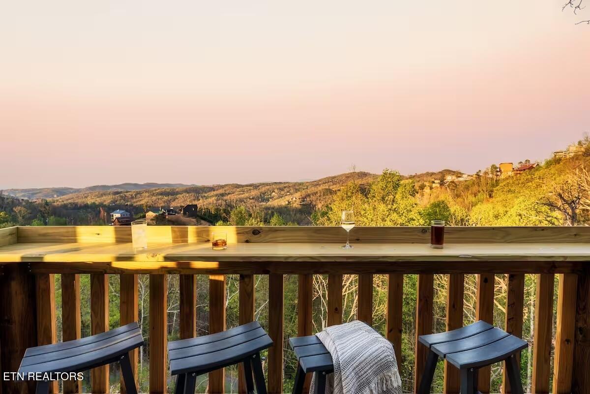 914 Crooked Ridge Road Gatlinburg TN 37738