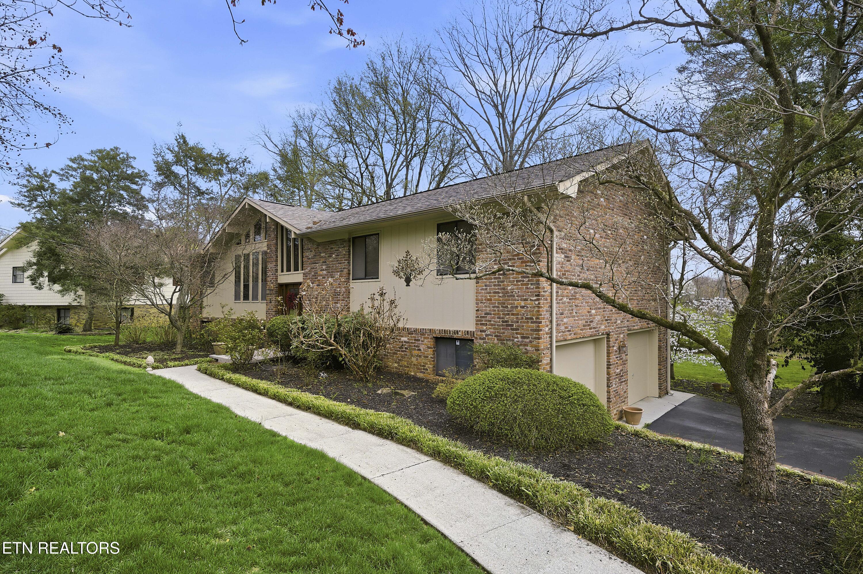 328 Dominion Circle Knoxville TN 37934