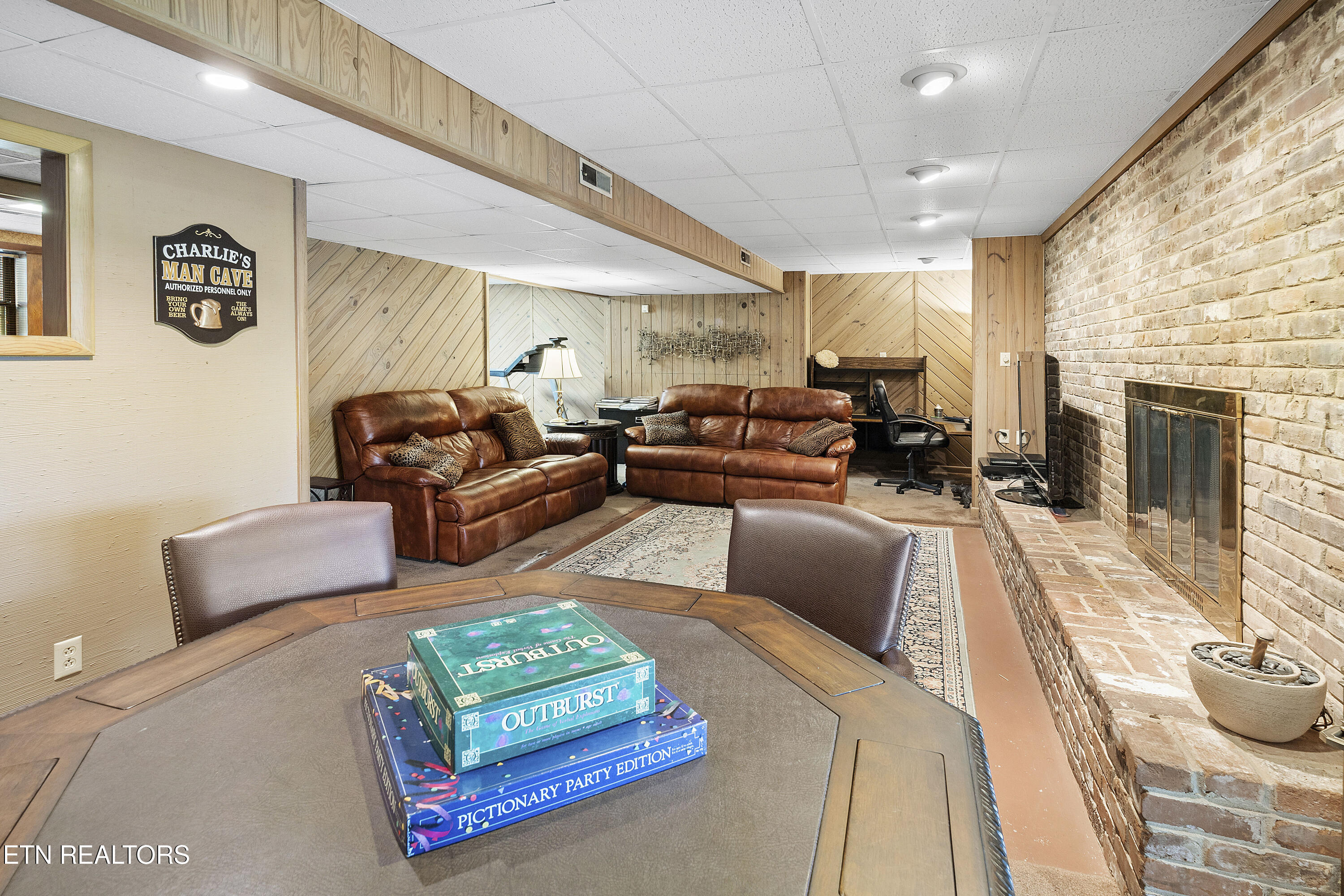 328 Dominion Circle Knoxville TN 37934
