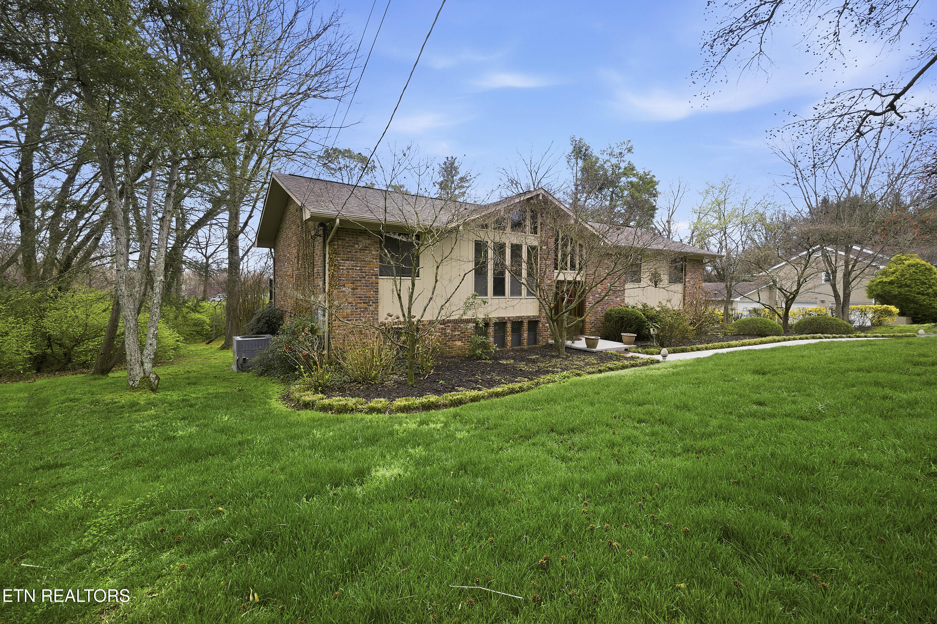 328 Dominion Circle Knoxville TN 37934