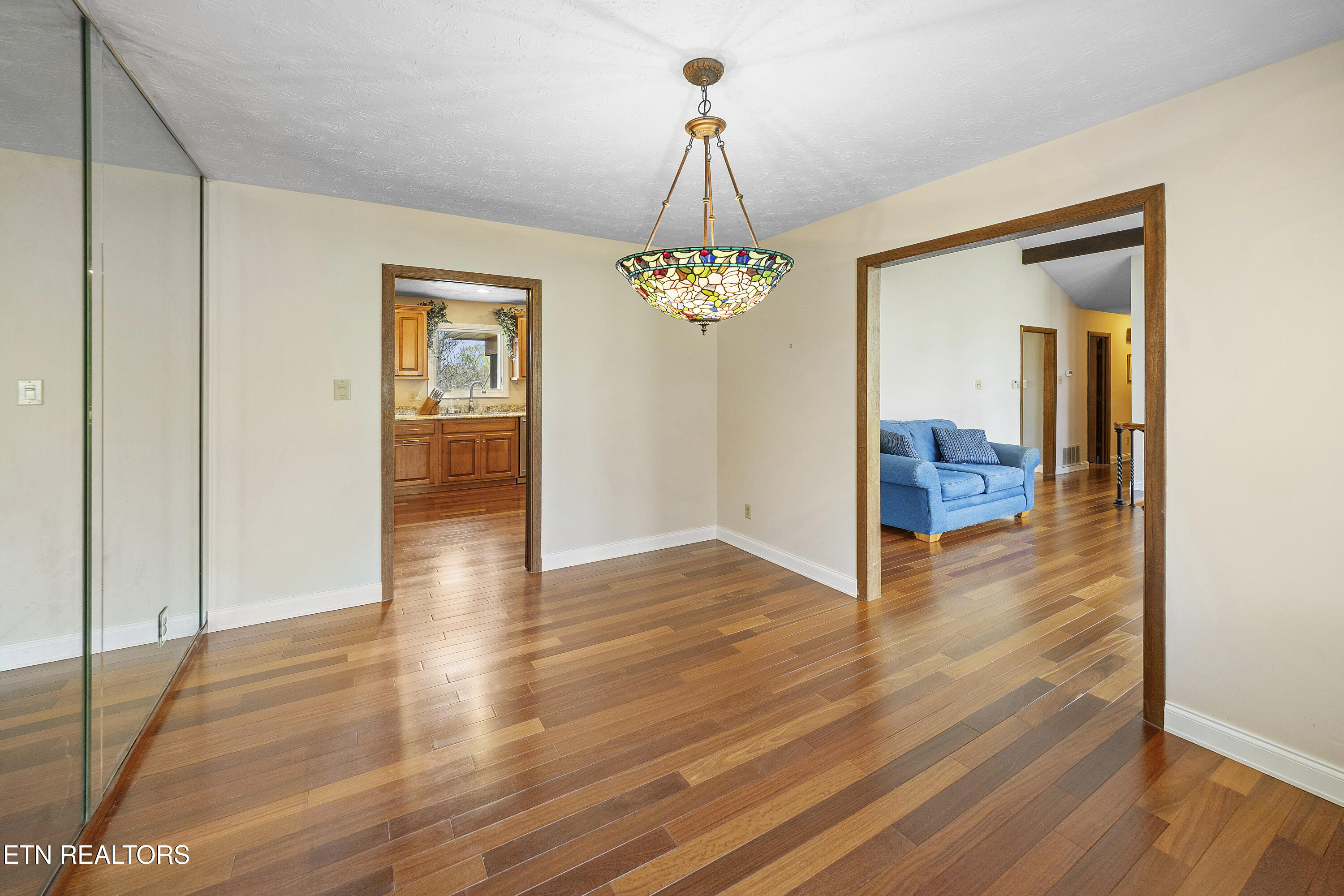 328 Dominion Circle Knoxville TN 37934