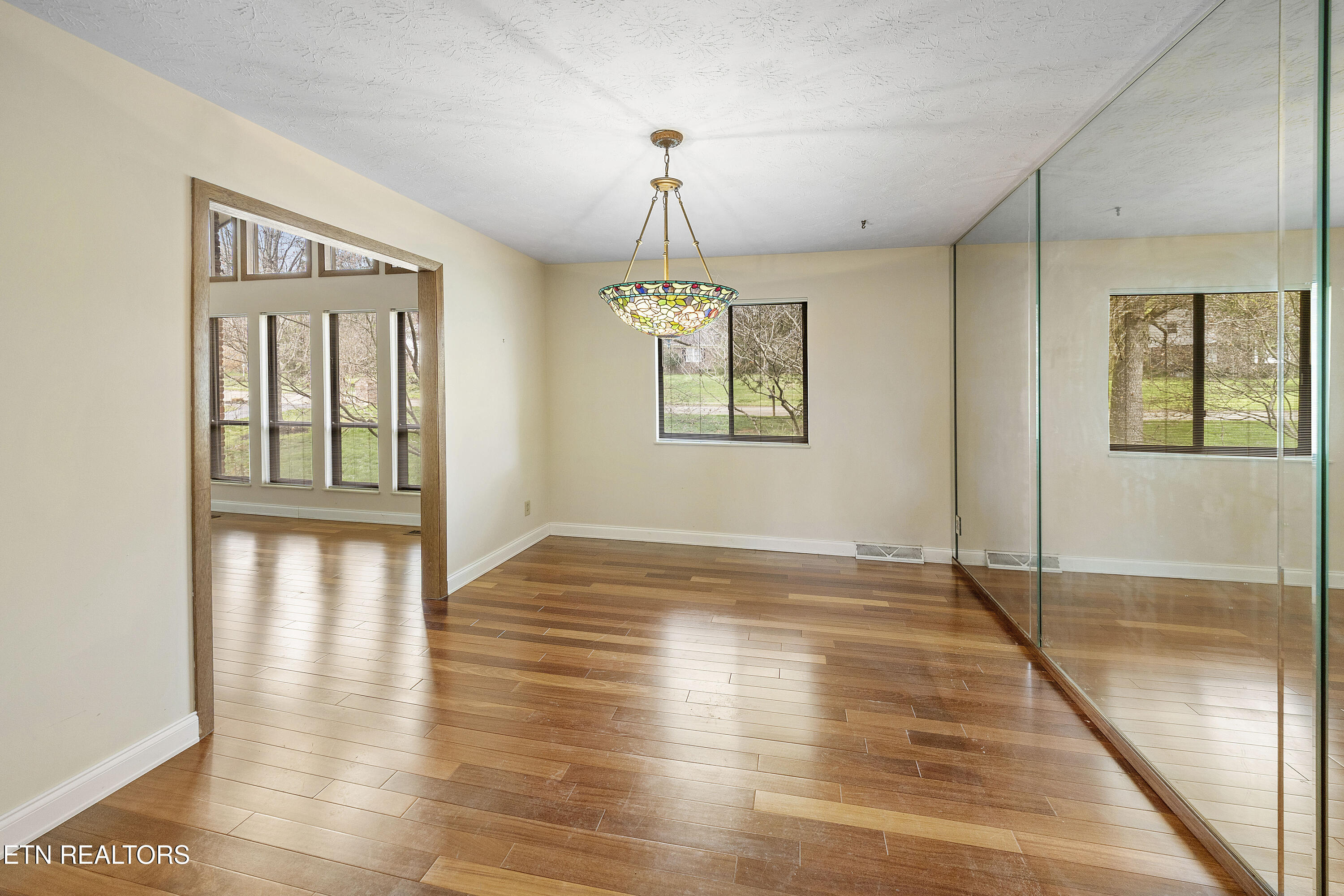 328 Dominion Circle Knoxville TN 37934