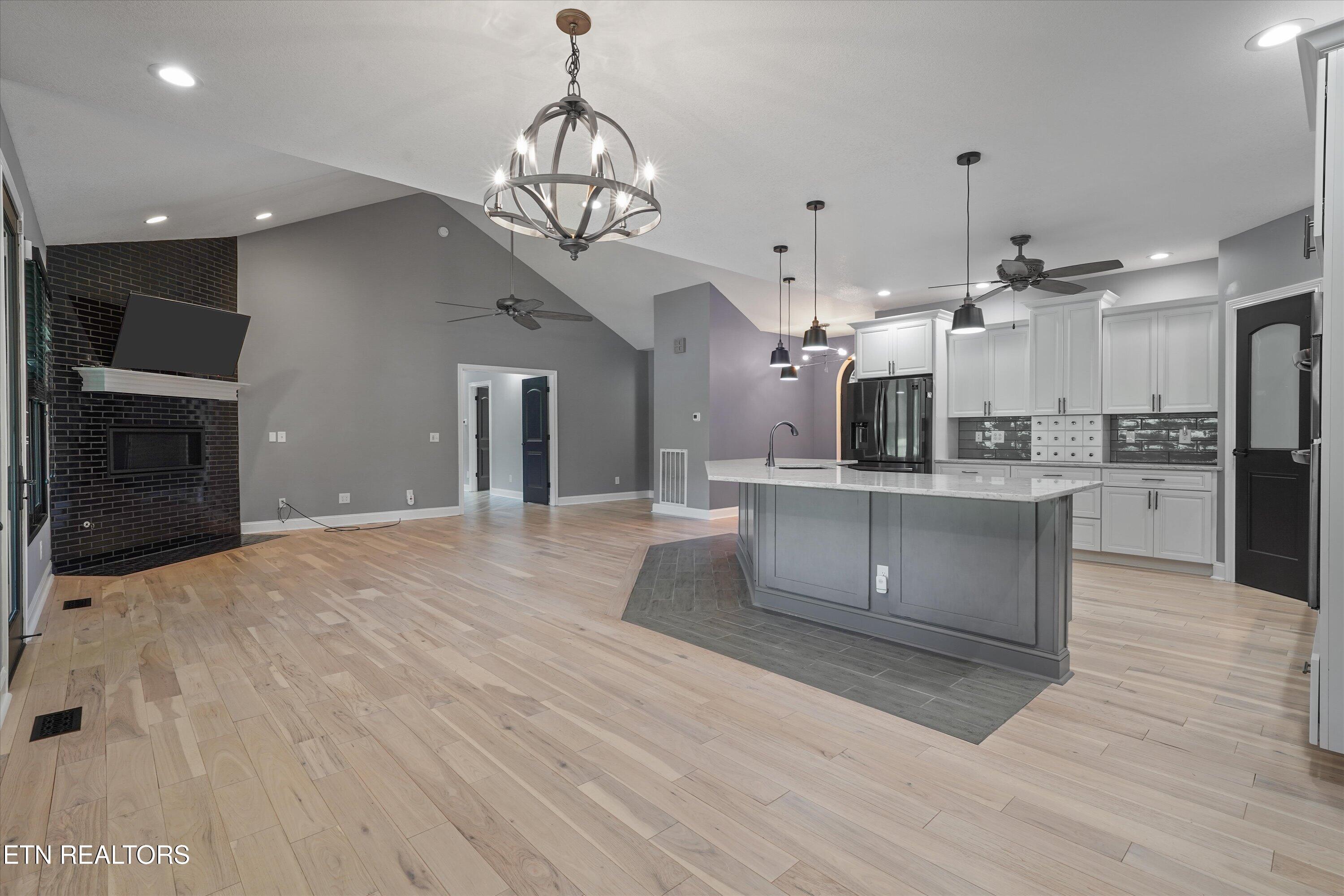 320 Augusta Lane Lenoir City TN 37771