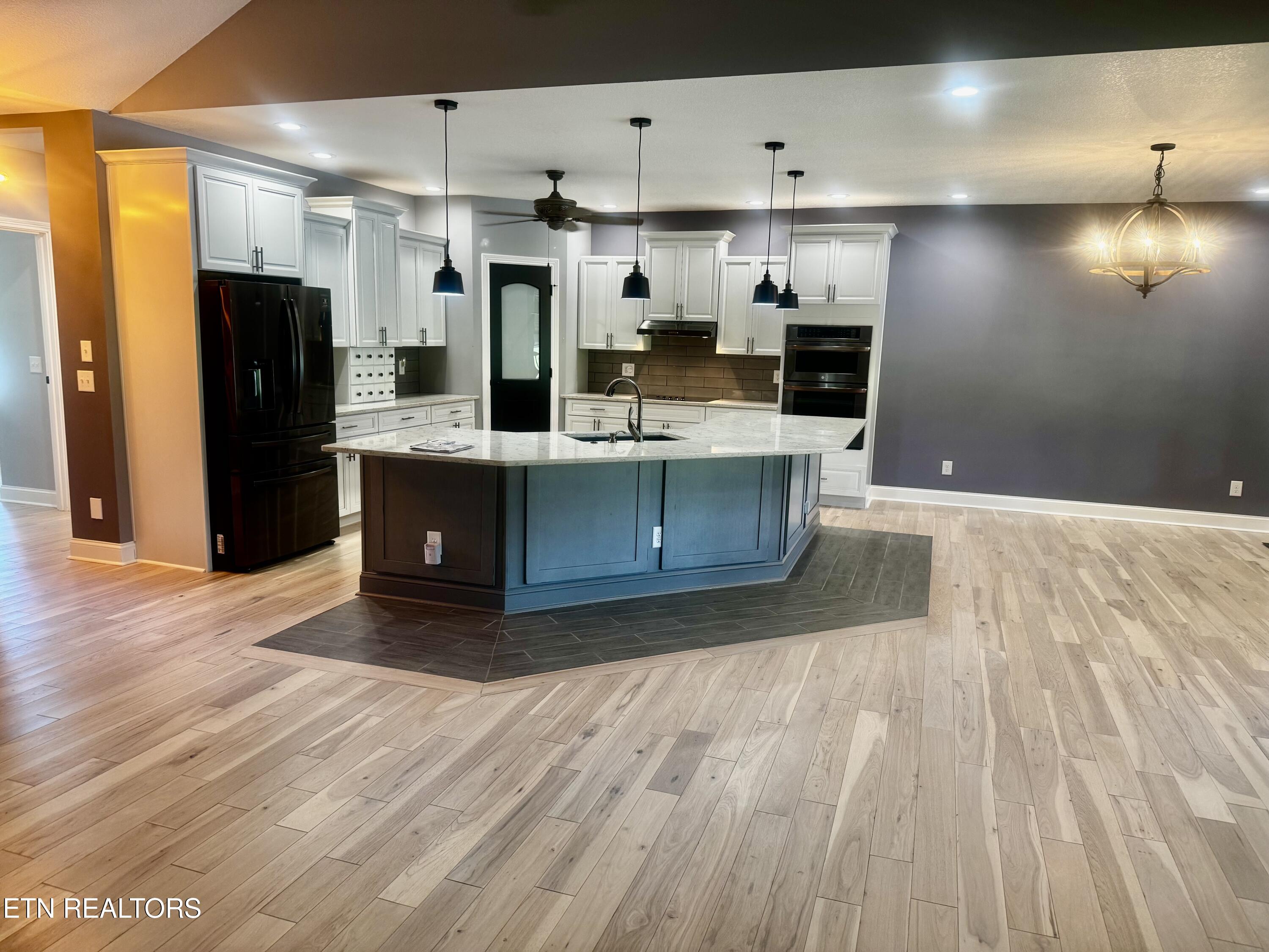 320 Augusta Lane Lenoir City TN 37771