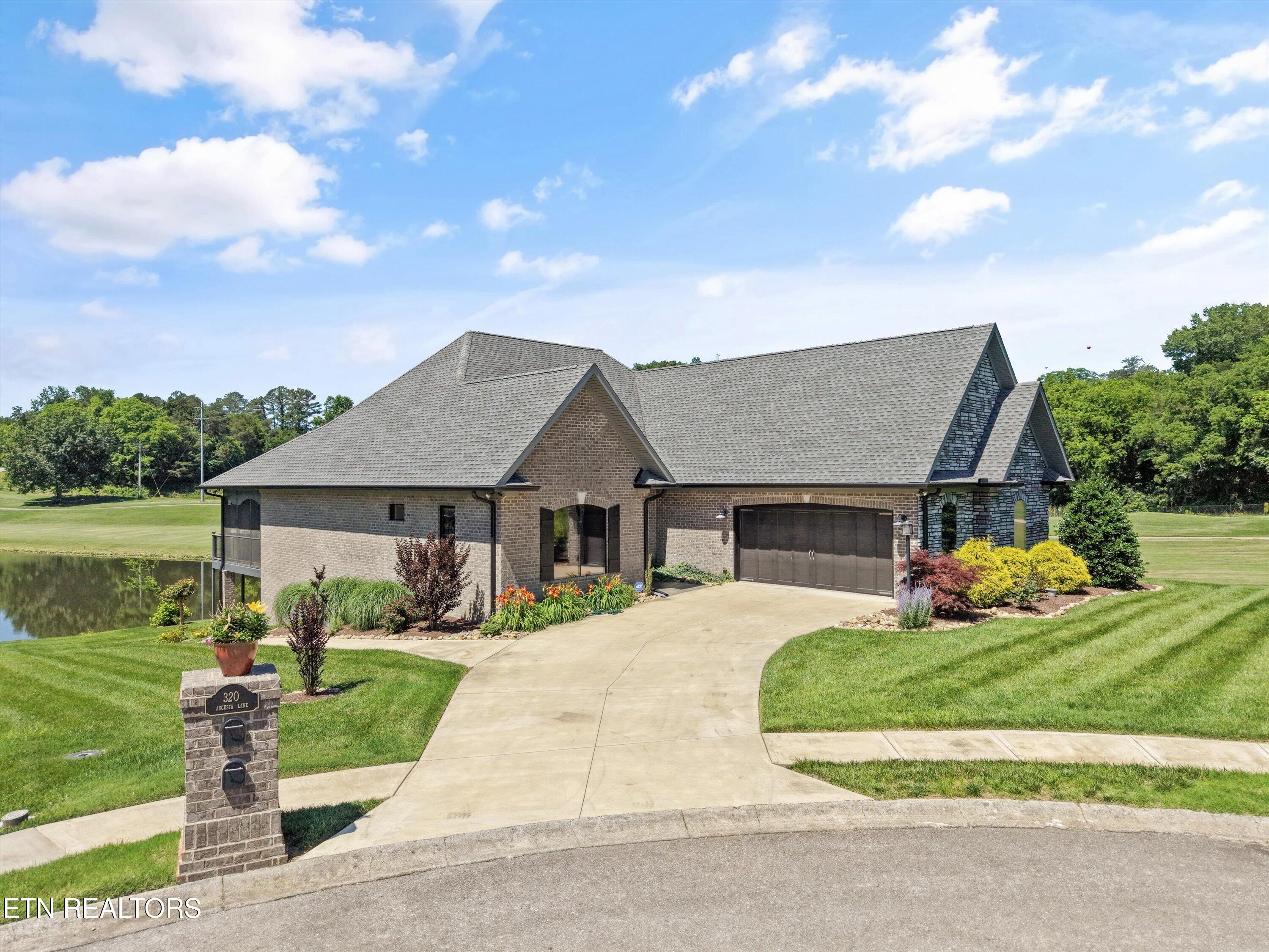 320 Augusta Lane Lenoir City TN 37771