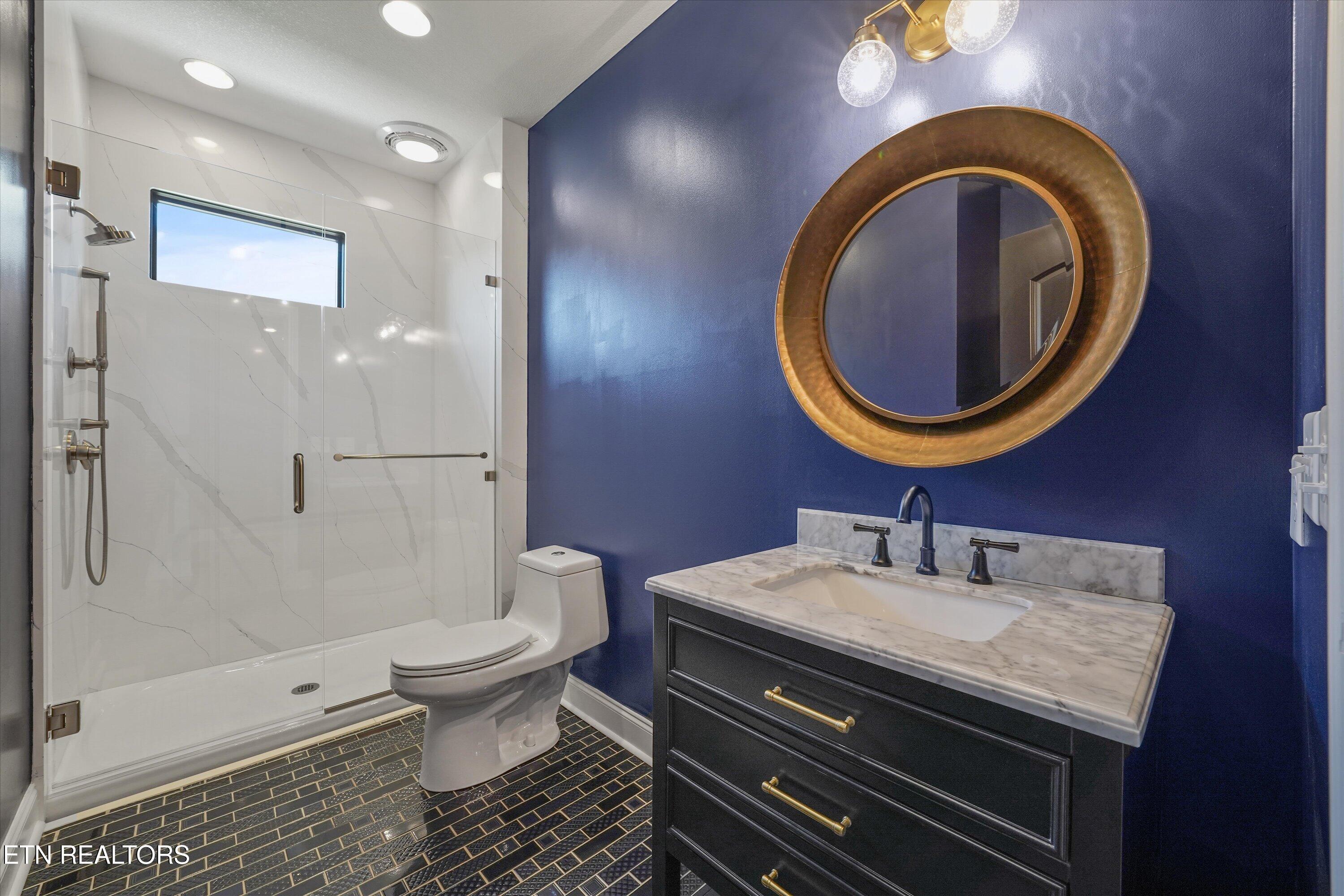 320 Augusta Lane Lenoir City TN 37771