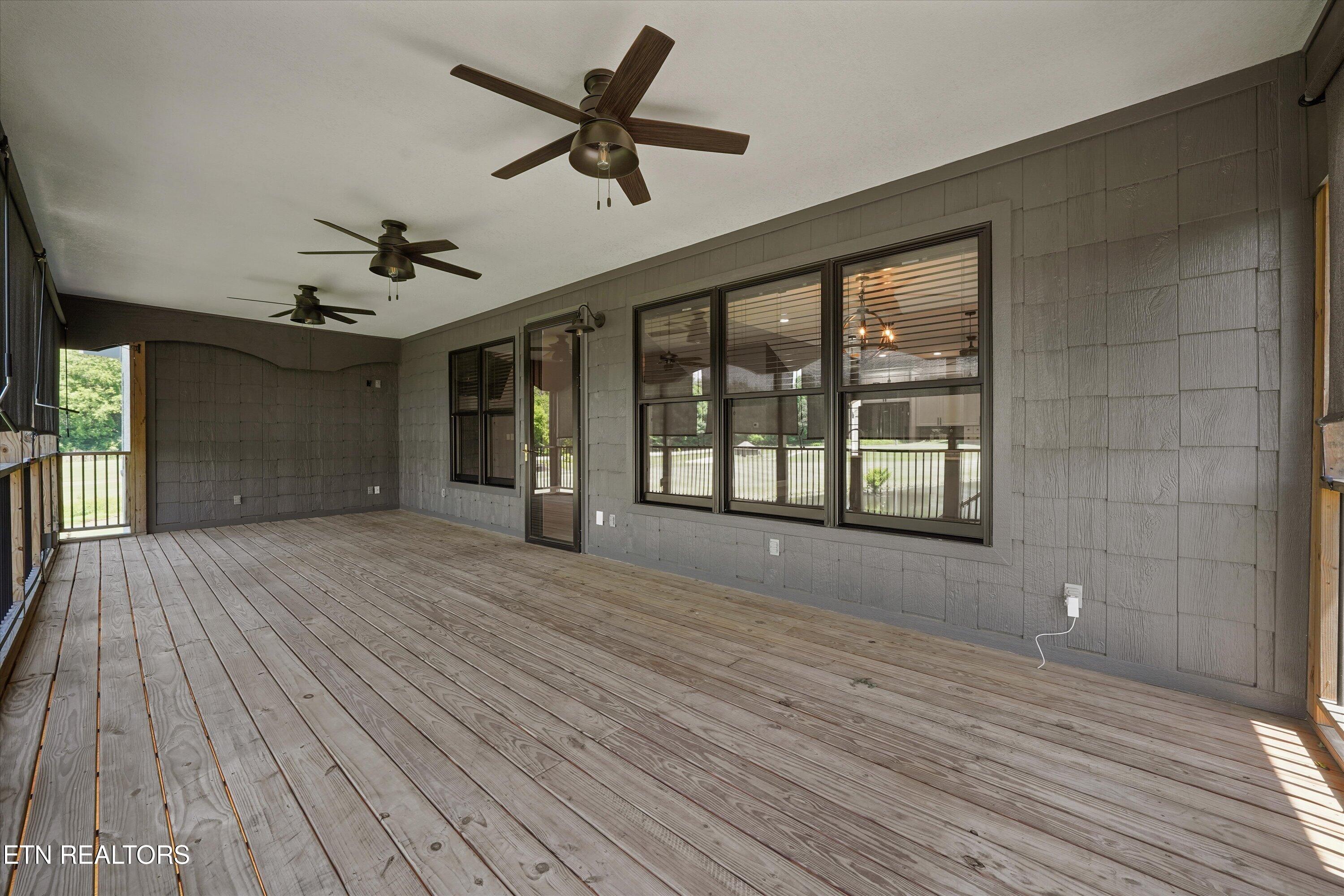 320 Augusta Lane Lenoir City TN 37771