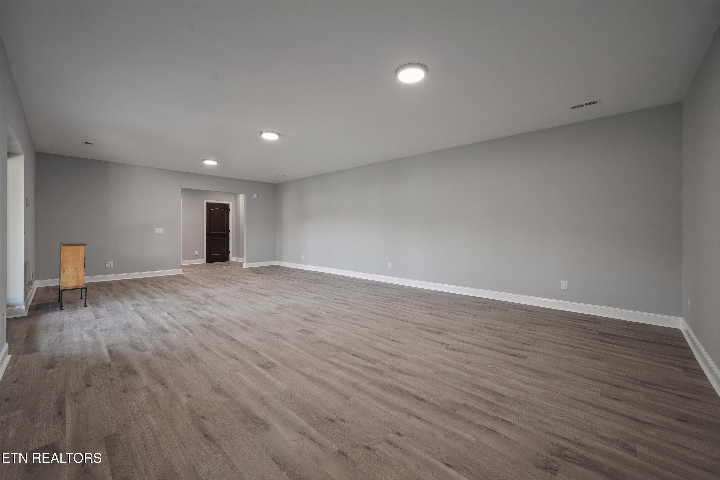 320 Augusta Lane Lenoir City TN 37771