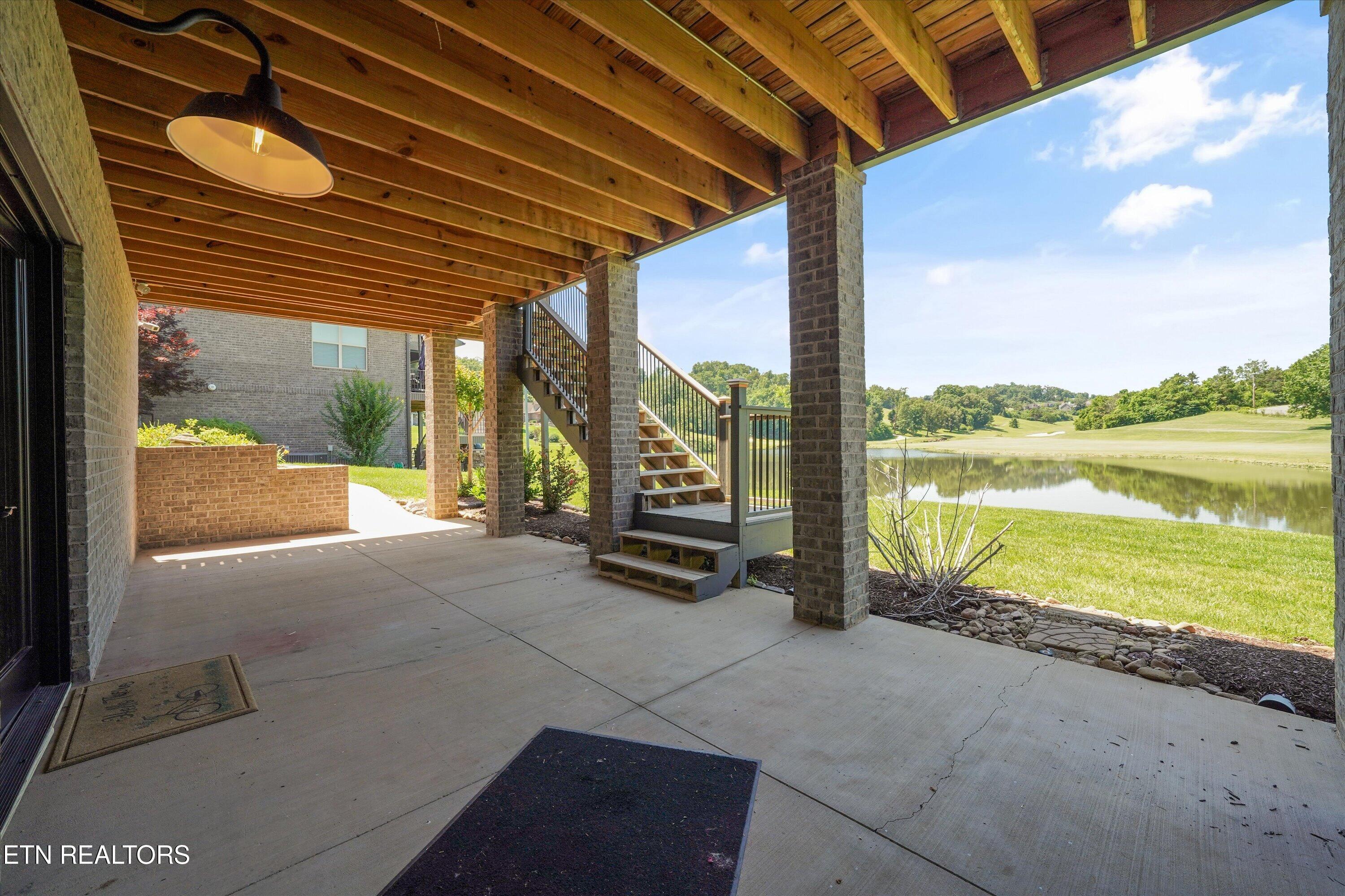 320 Augusta Lane Lenoir City TN 37771