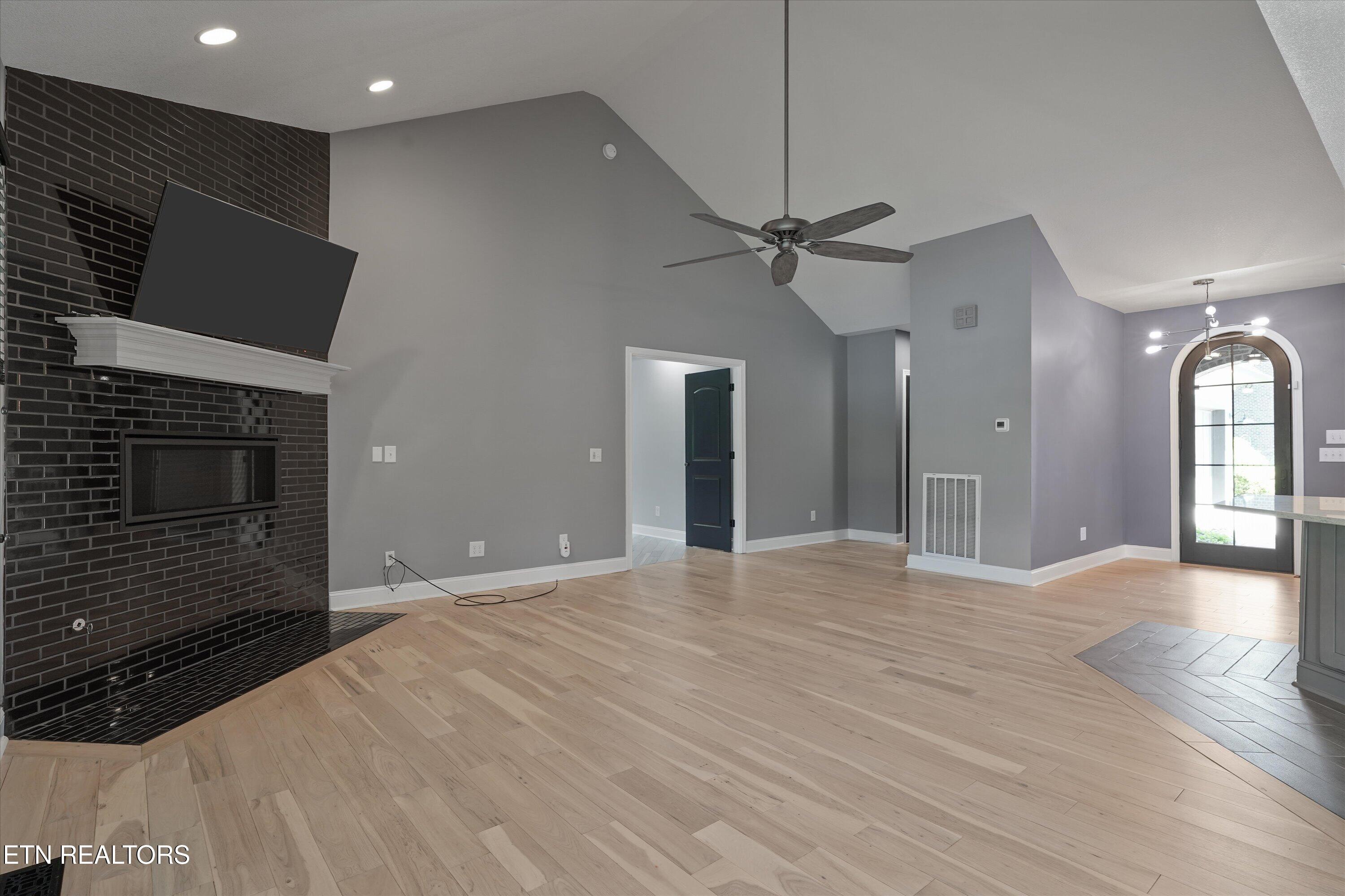 320 Augusta Lane Lenoir City TN 37771