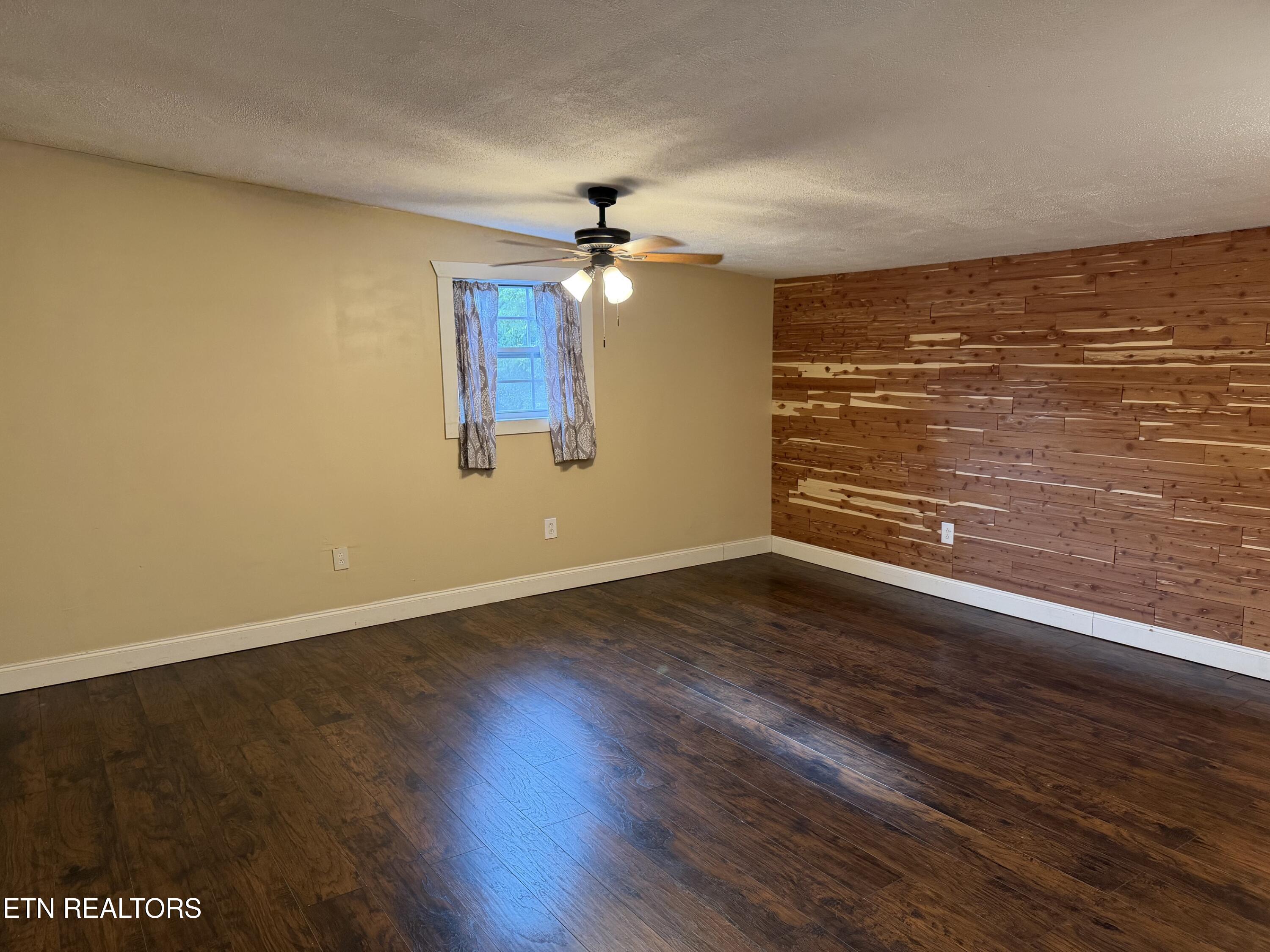 913 Topside Road Sevierville TN 37862