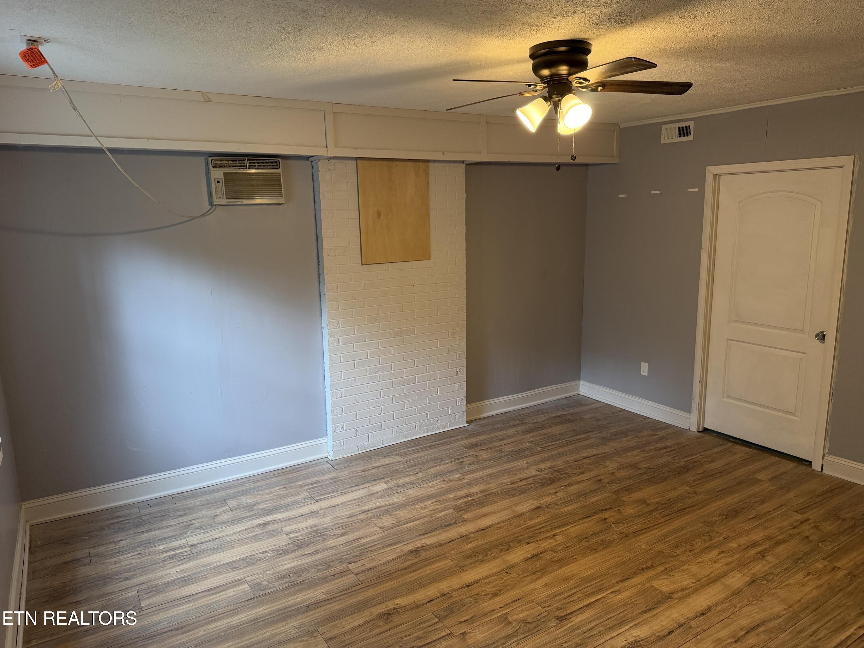 913 Topside Road Sevierville TN 37862