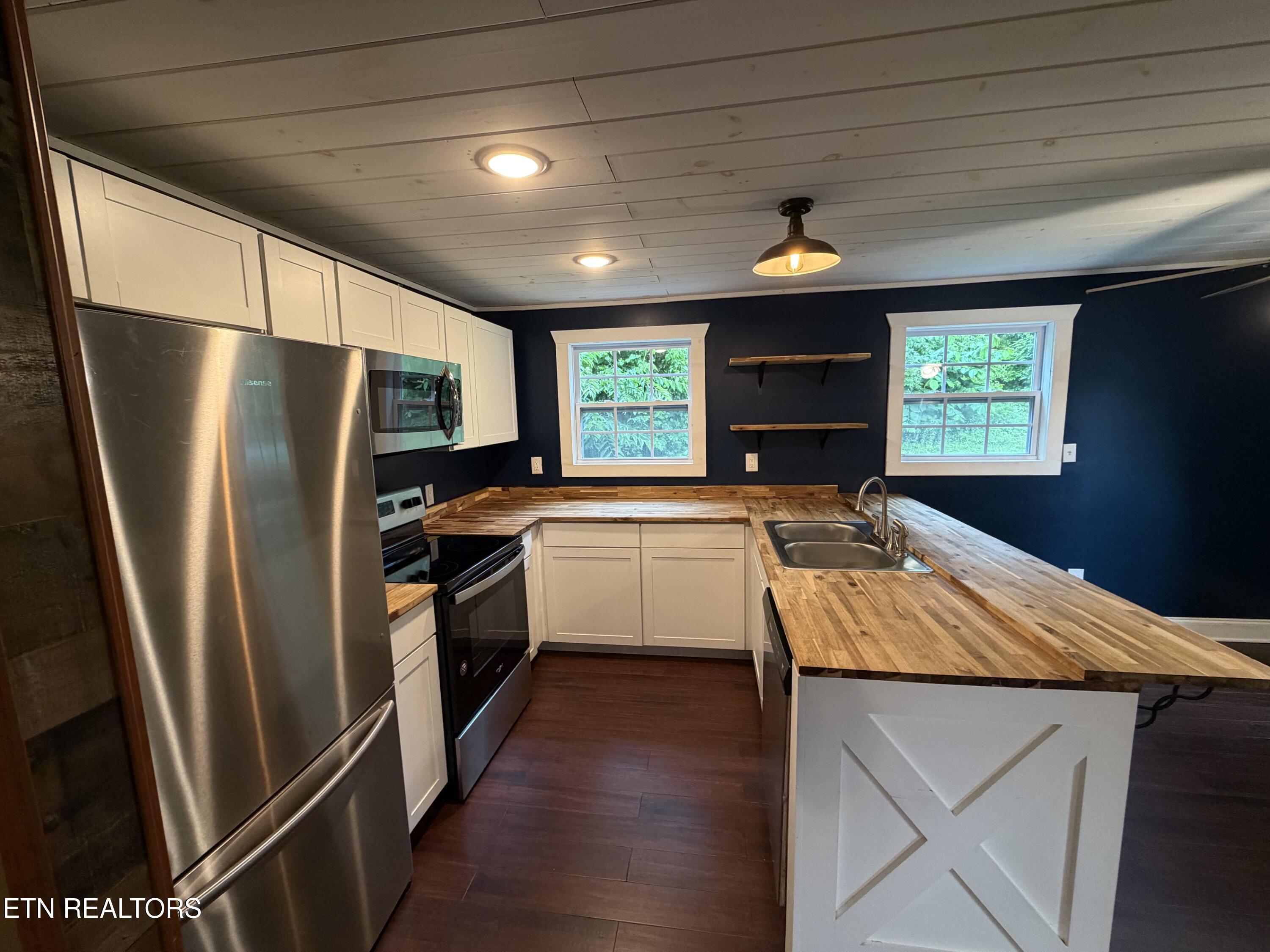 913 Topside Road Sevierville TN 37862