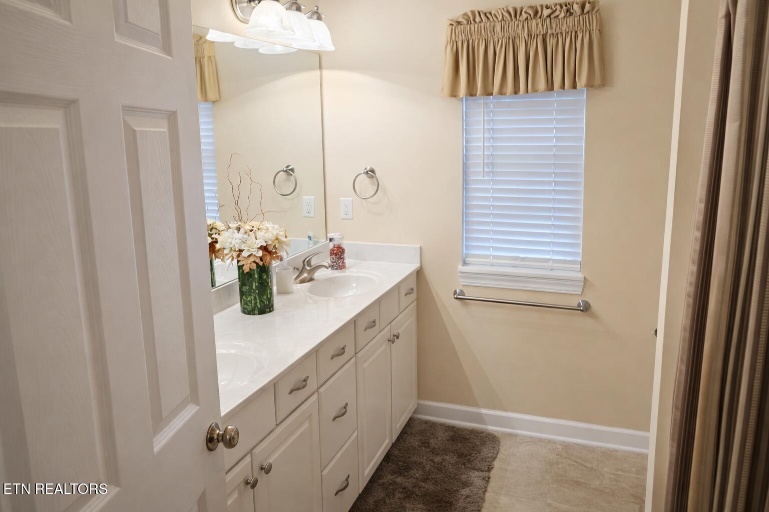 236 Ganega Trail Vonore TN 37885