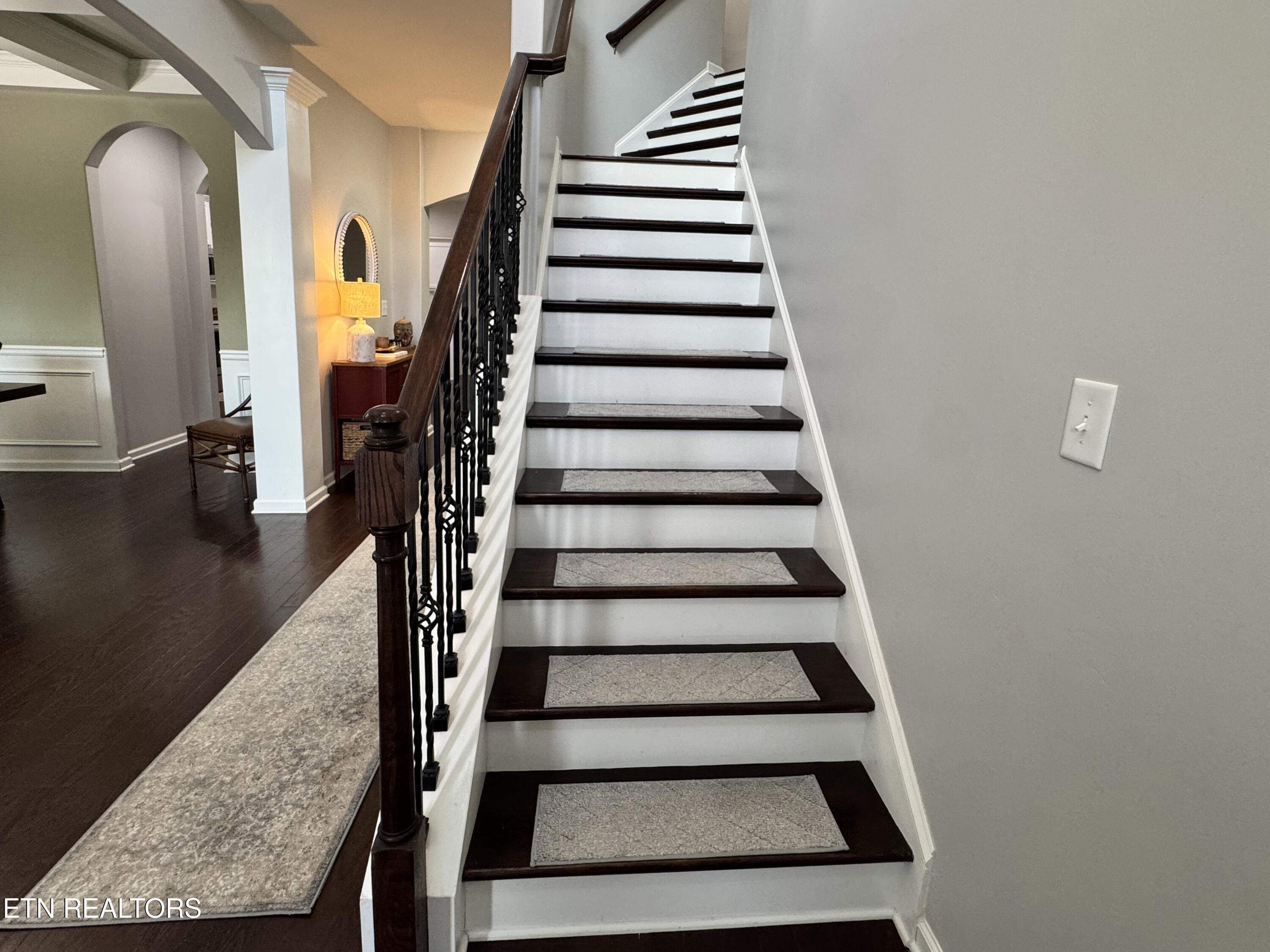 1003 W Glenview Drive Lenoir City TN 37771