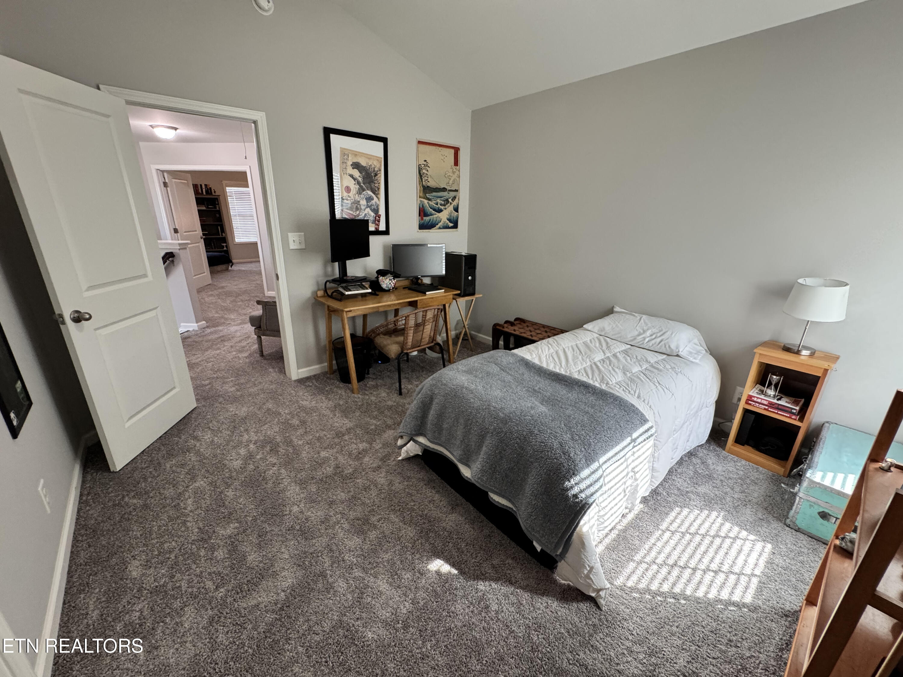 1003 W Glenview Drive Lenoir City TN 37771
