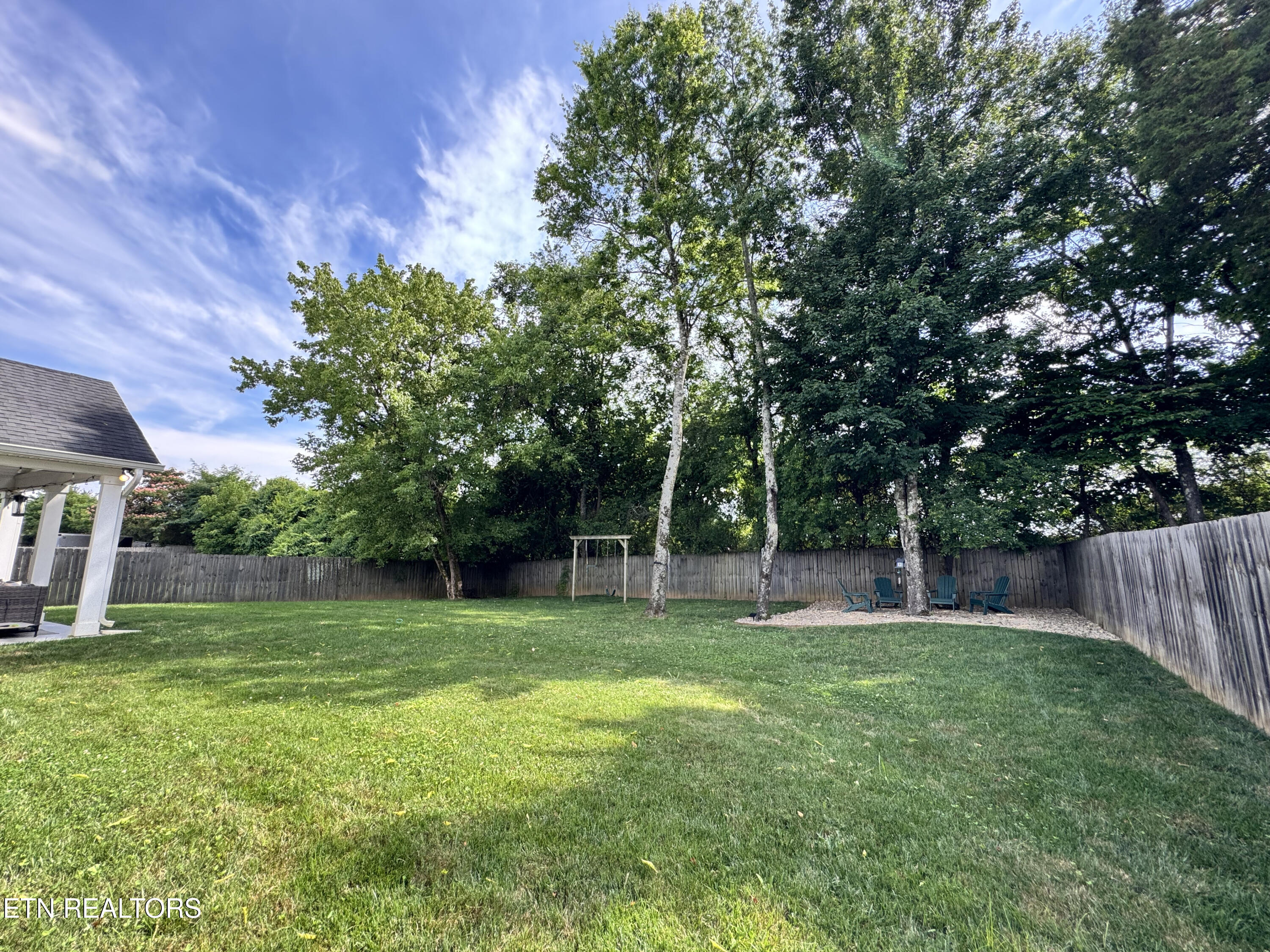 1003 W Glenview Drive Lenoir City TN 37771