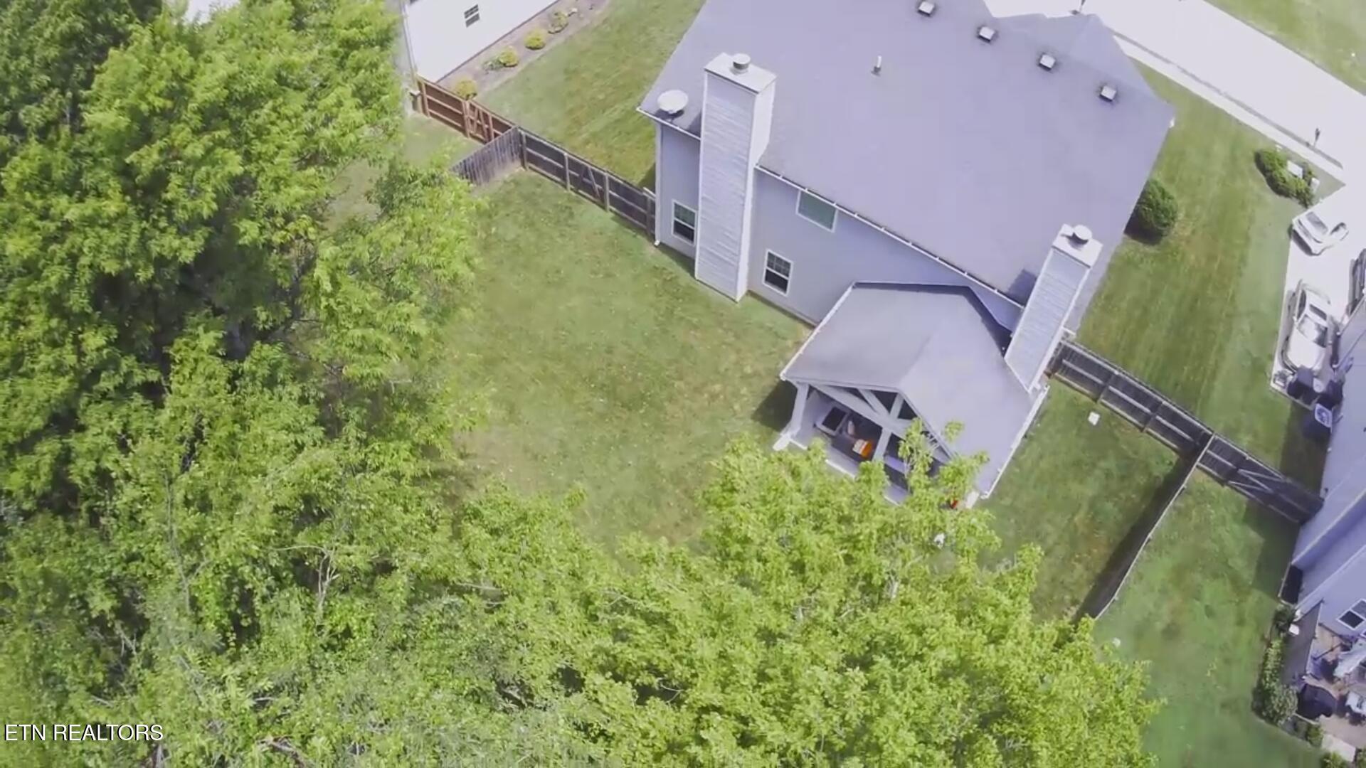 1003 W Glenview Drive Lenoir City TN 37771
