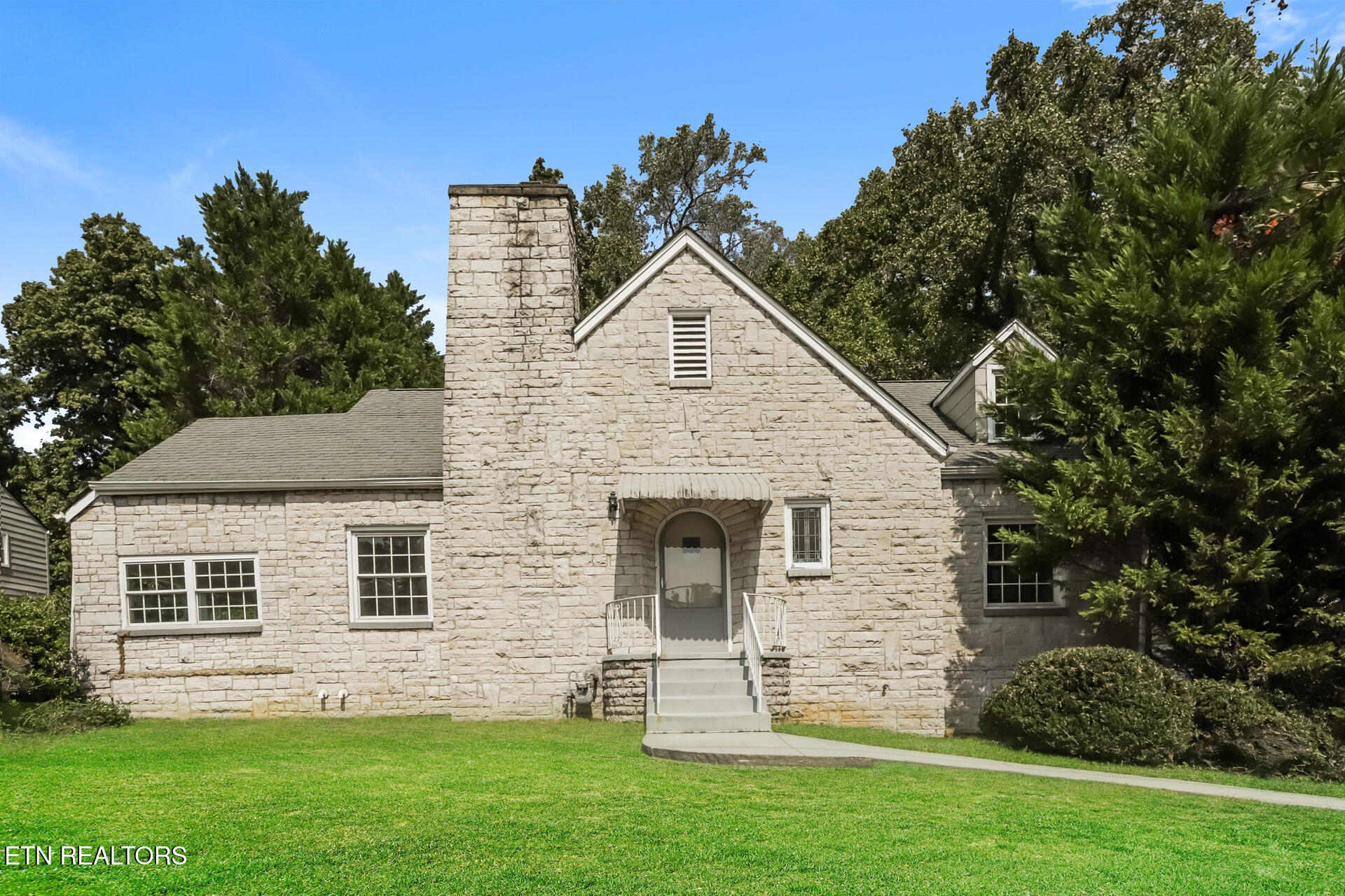 5608 Chapman Highway Knoxville TN 37920