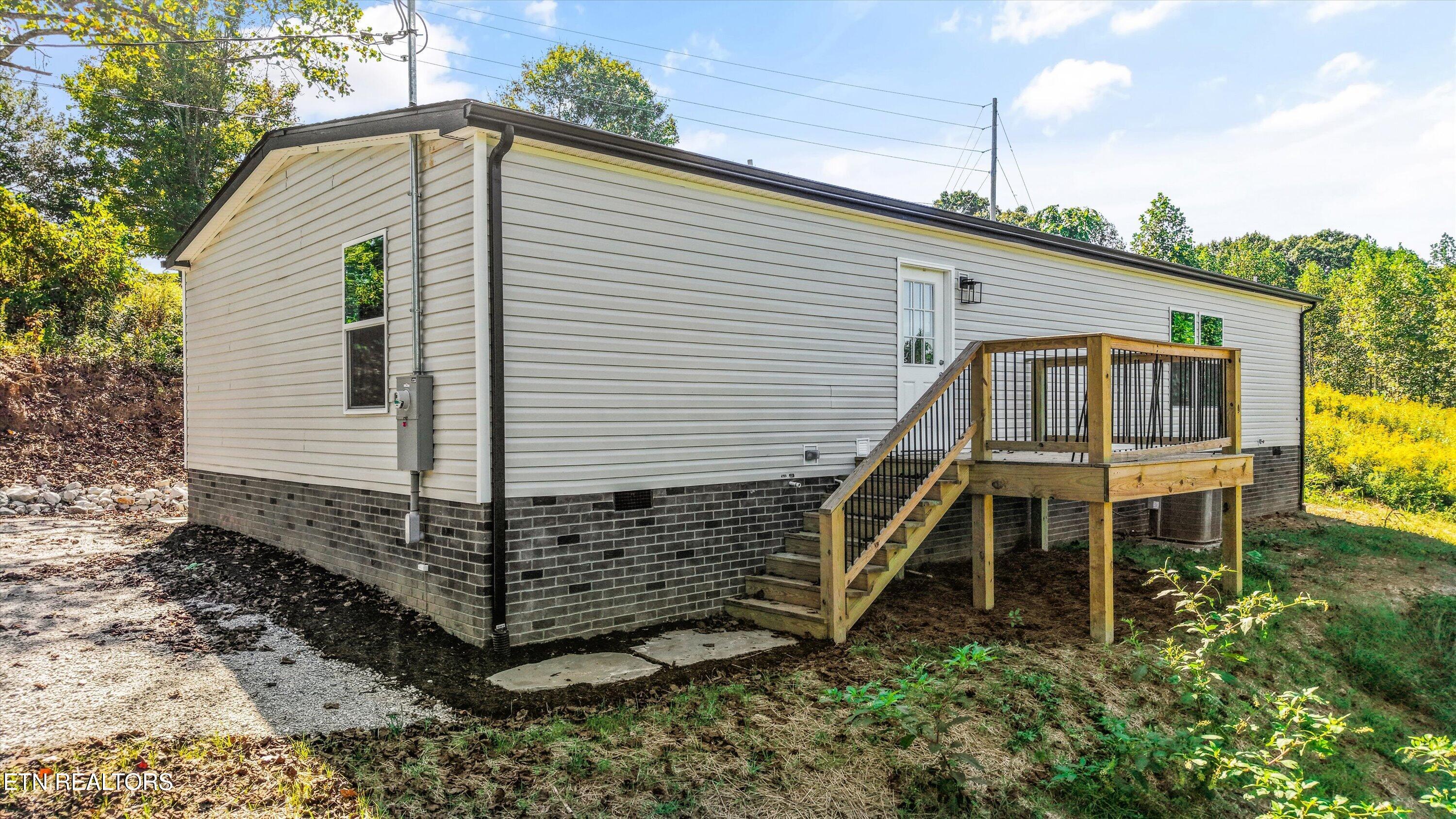 3827 Demory Road Lafollette TN 37766