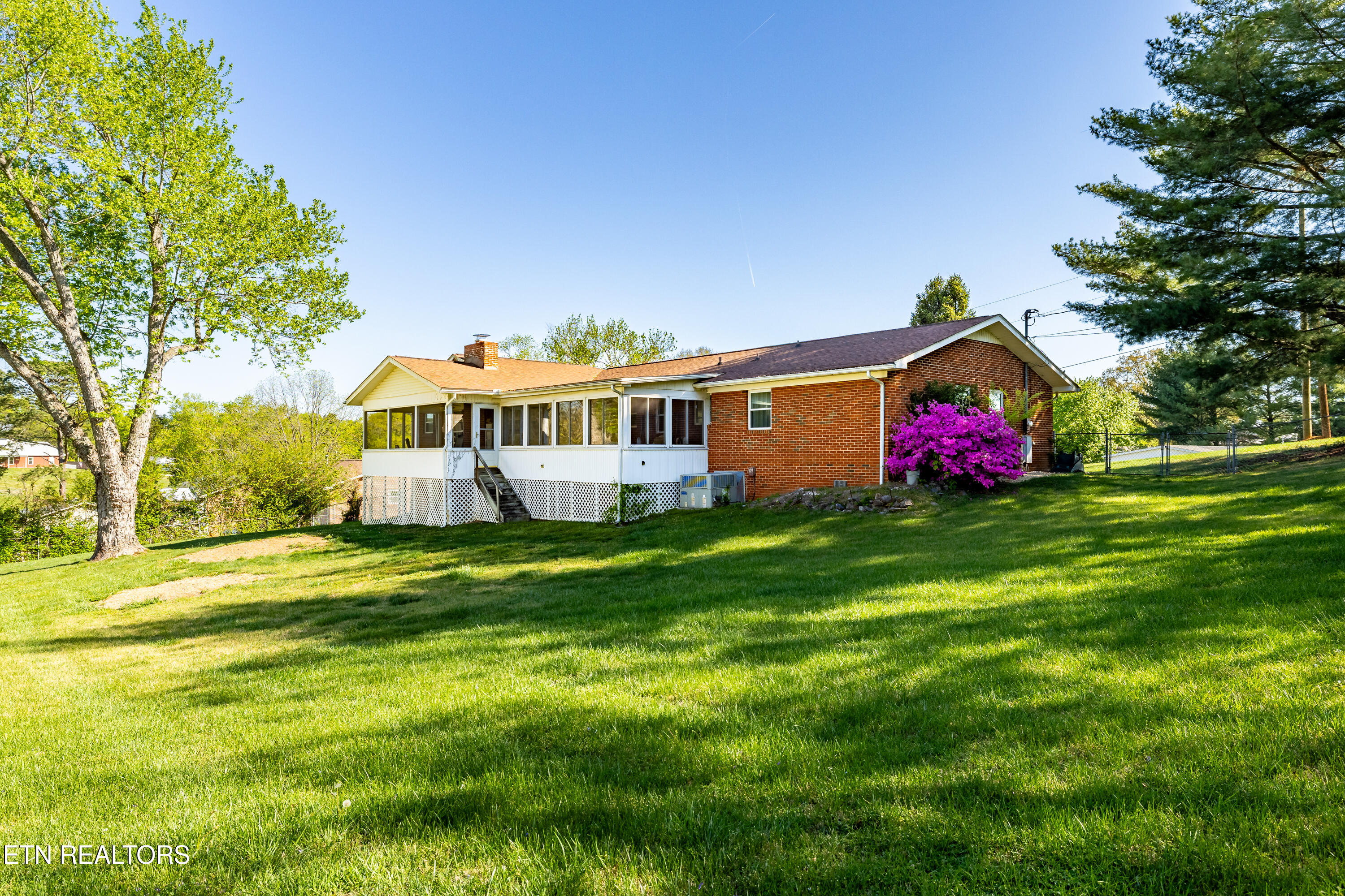 807 Marcaro Lane Maryville TN 37801