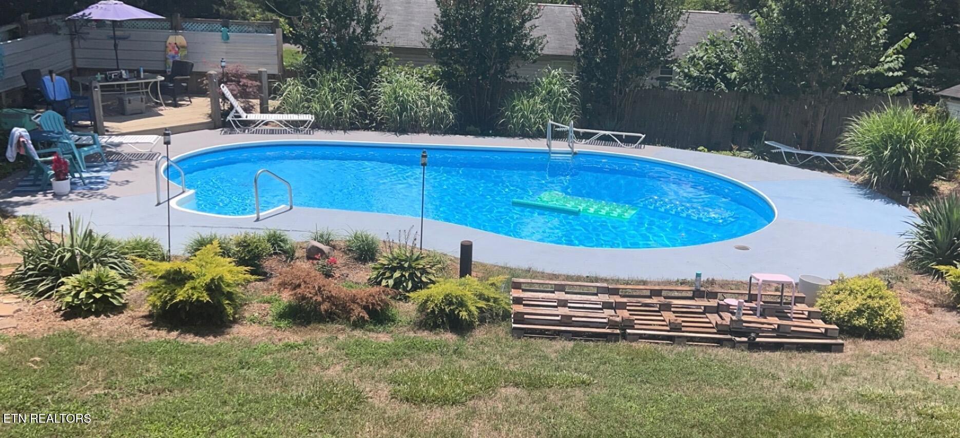 2713 W Highway 11e Strawberry Plains TN 37871