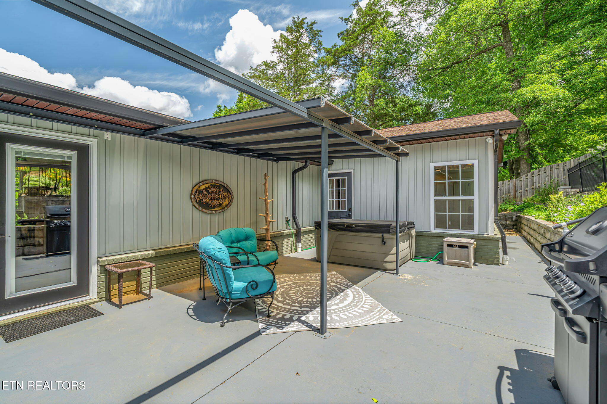 7020 Kinzalow Drive Knoxville TN 37909