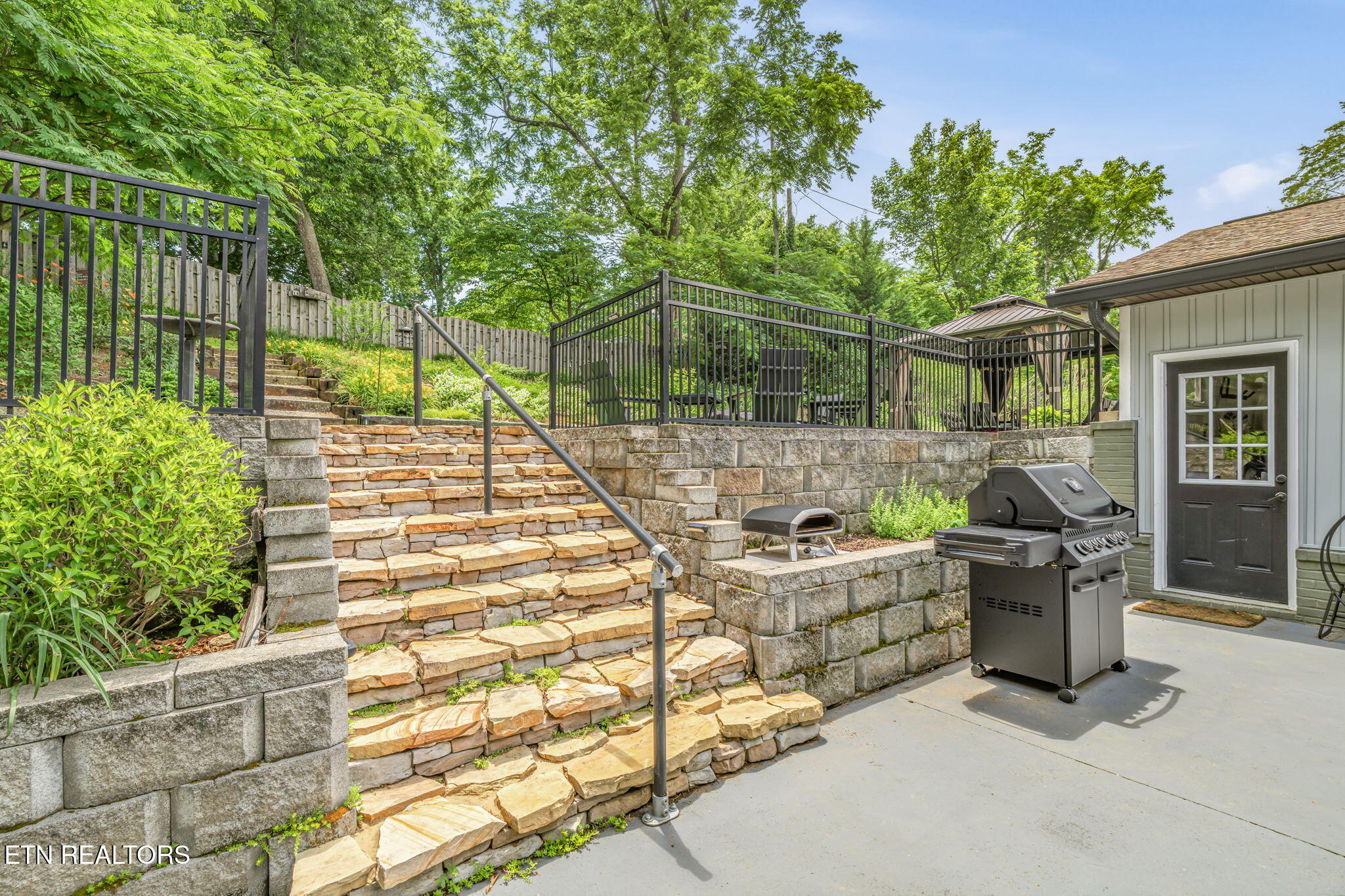 7020 Kinzalow Drive Knoxville TN 37909