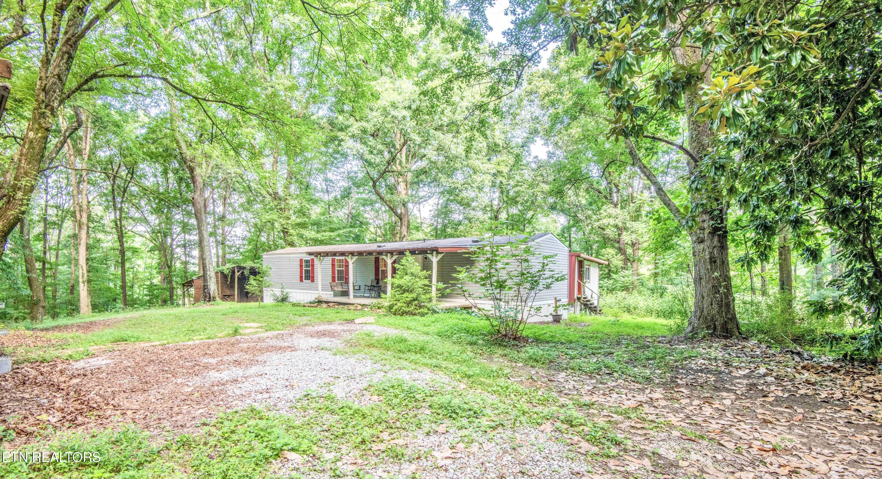 3690 Loudon Ridge Road Lenoir City TN 37771