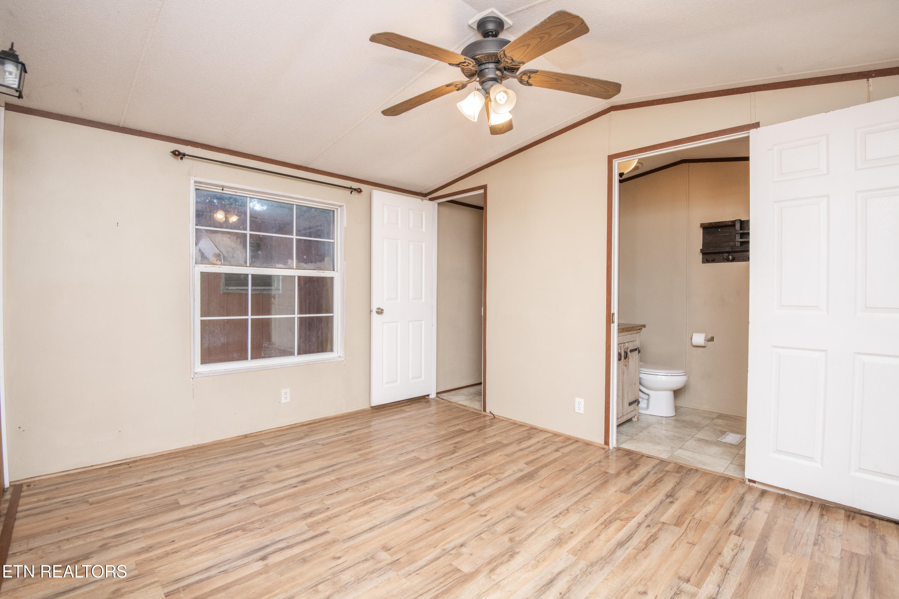 3690 Loudon Ridge Road Lenoir City TN 37771
