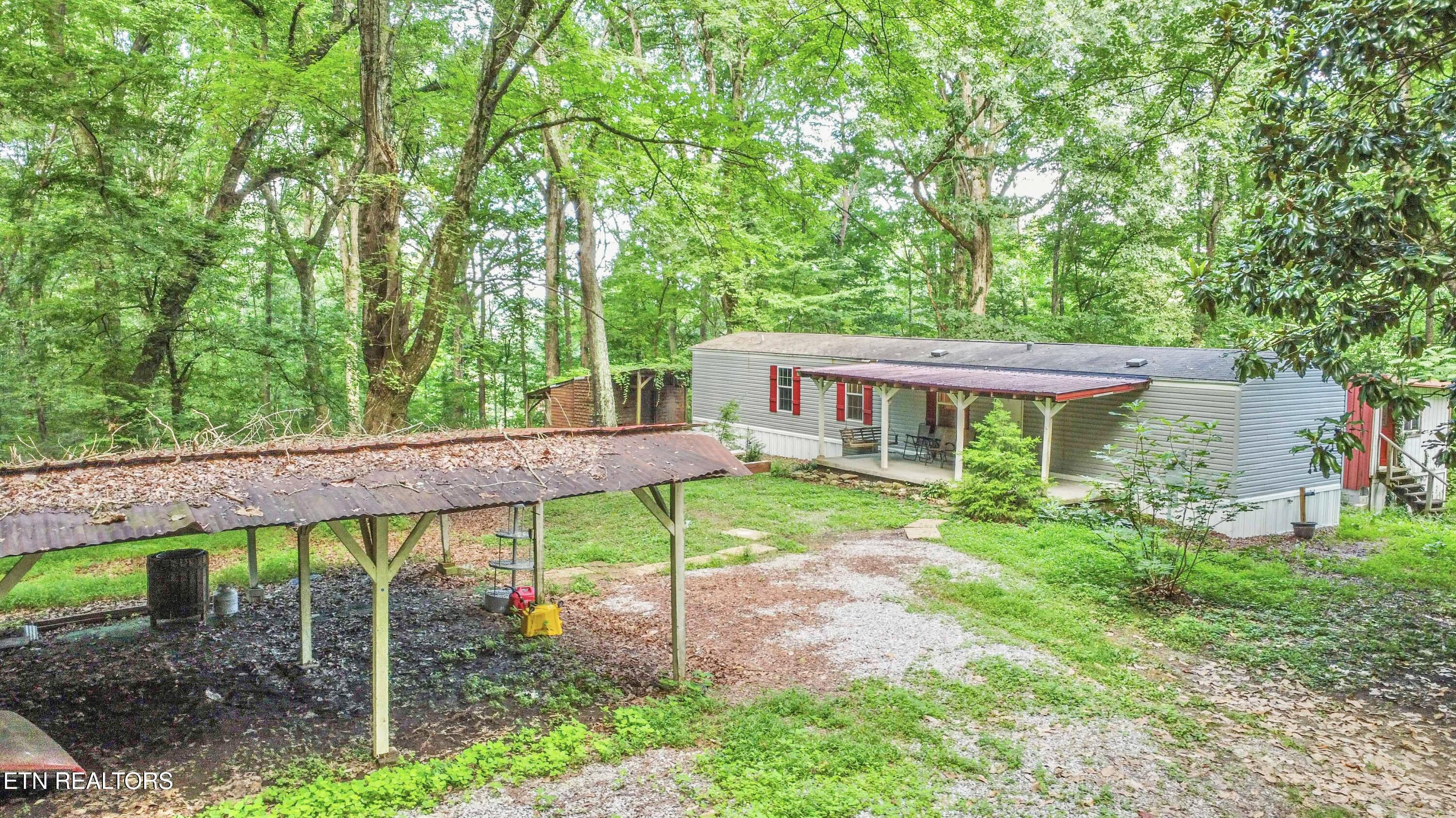 3690 Loudon Ridge Road Lenoir City TN 37771