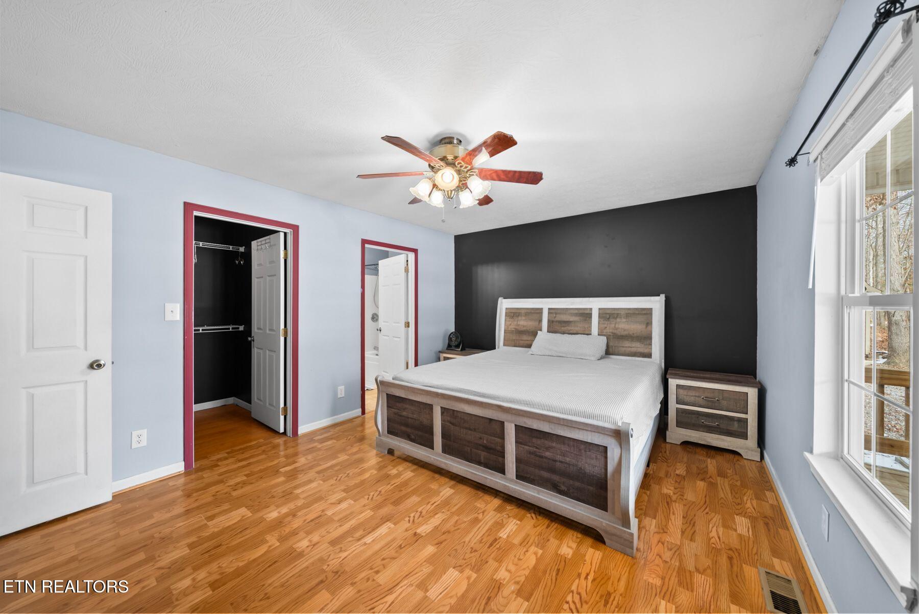 1365 Pilgrim Drive Grimsley TN 38565