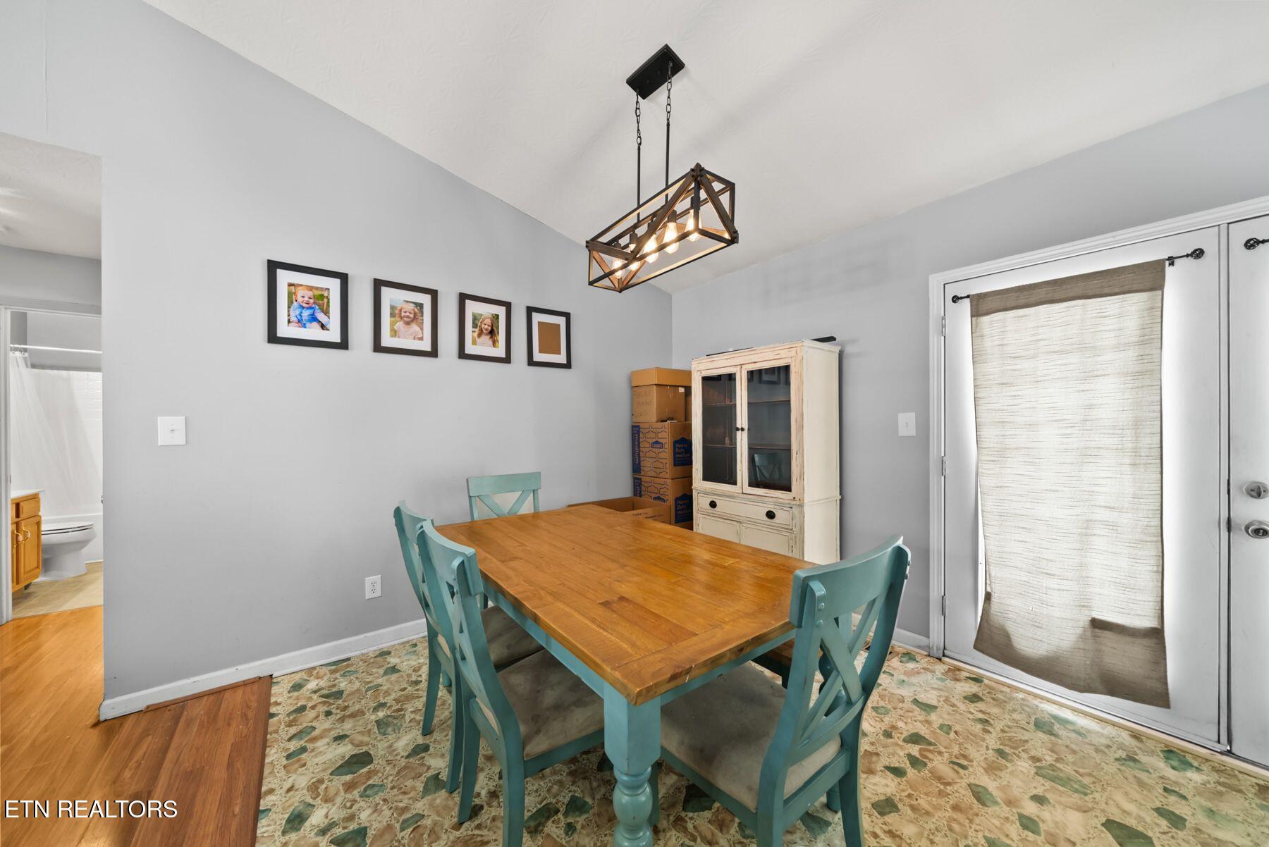 1365 Pilgrim Drive Grimsley TN 38565