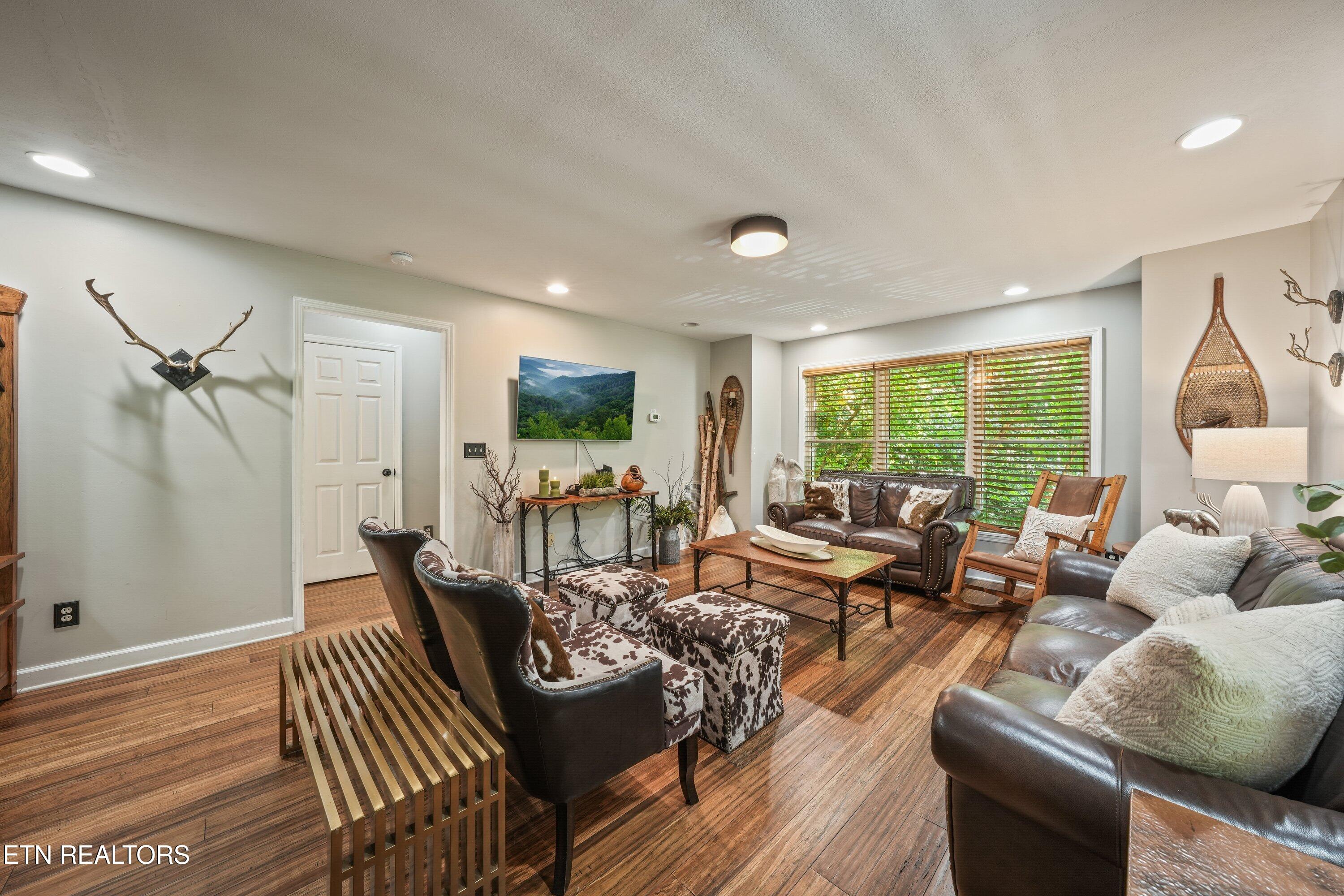1110 Ski Mtn Road Gatlinburg TN 37738