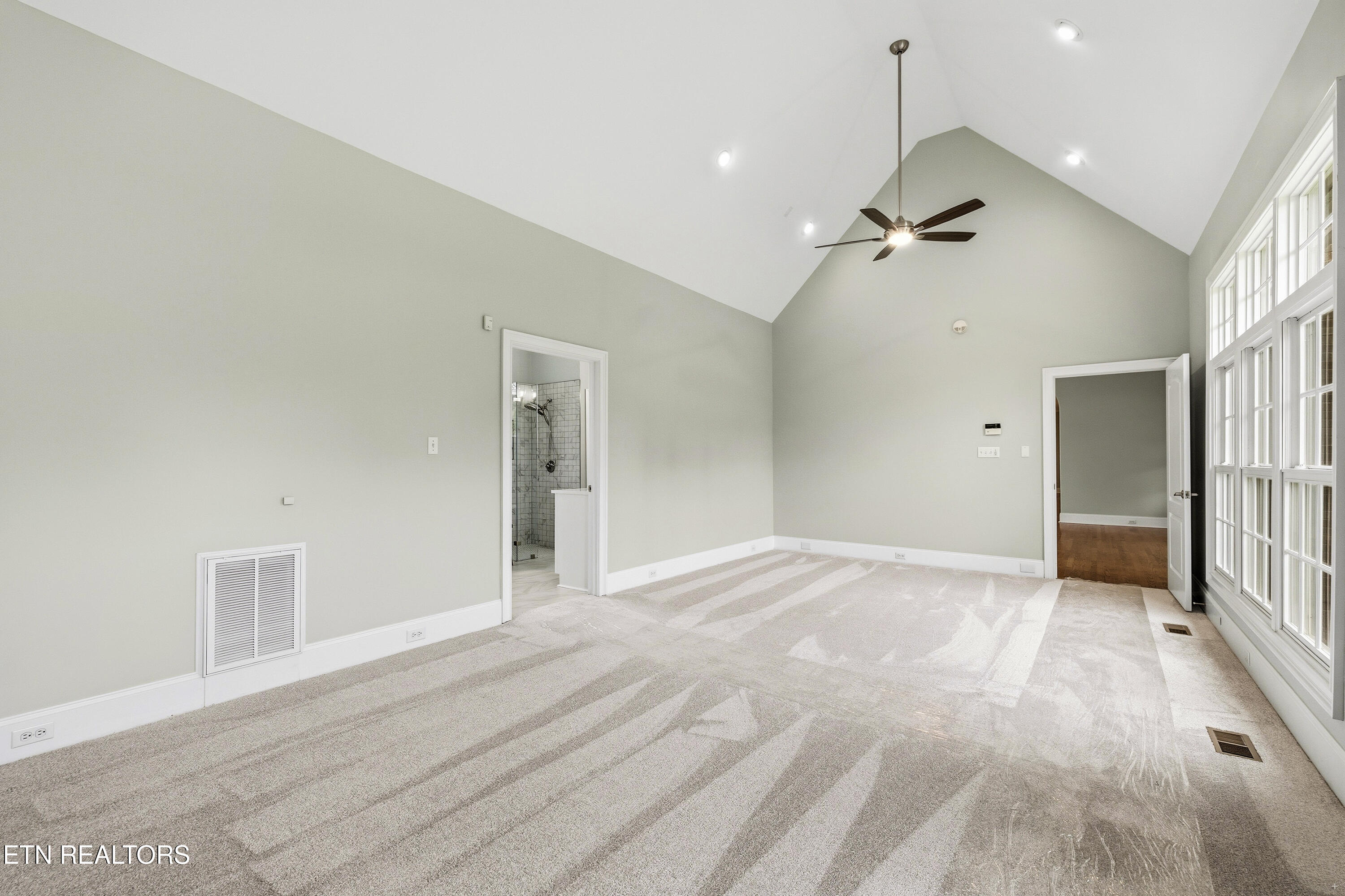 3746 Jackson Bend Drive Louisville TN 37777