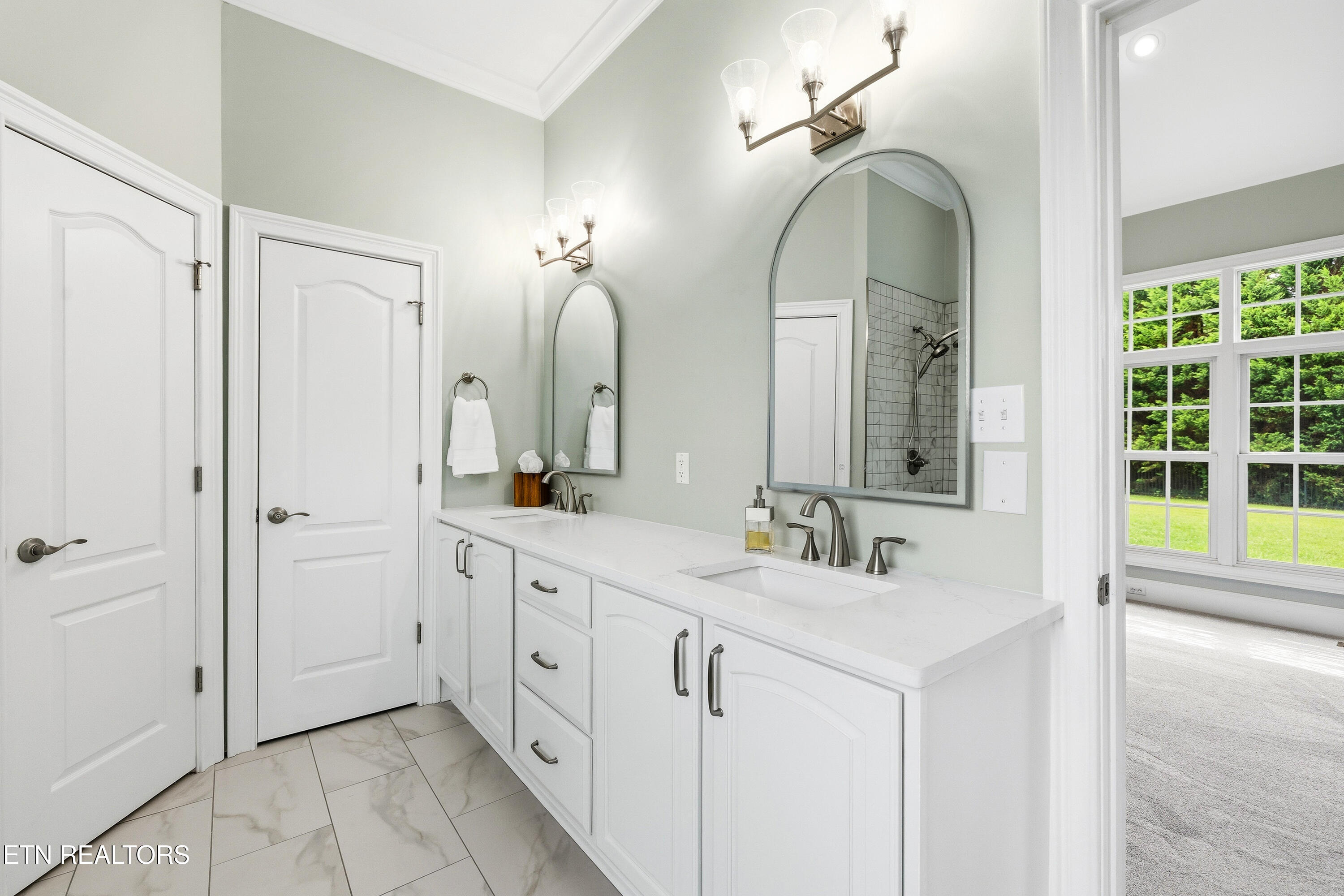 3746 Jackson Bend Drive Louisville TN 37777