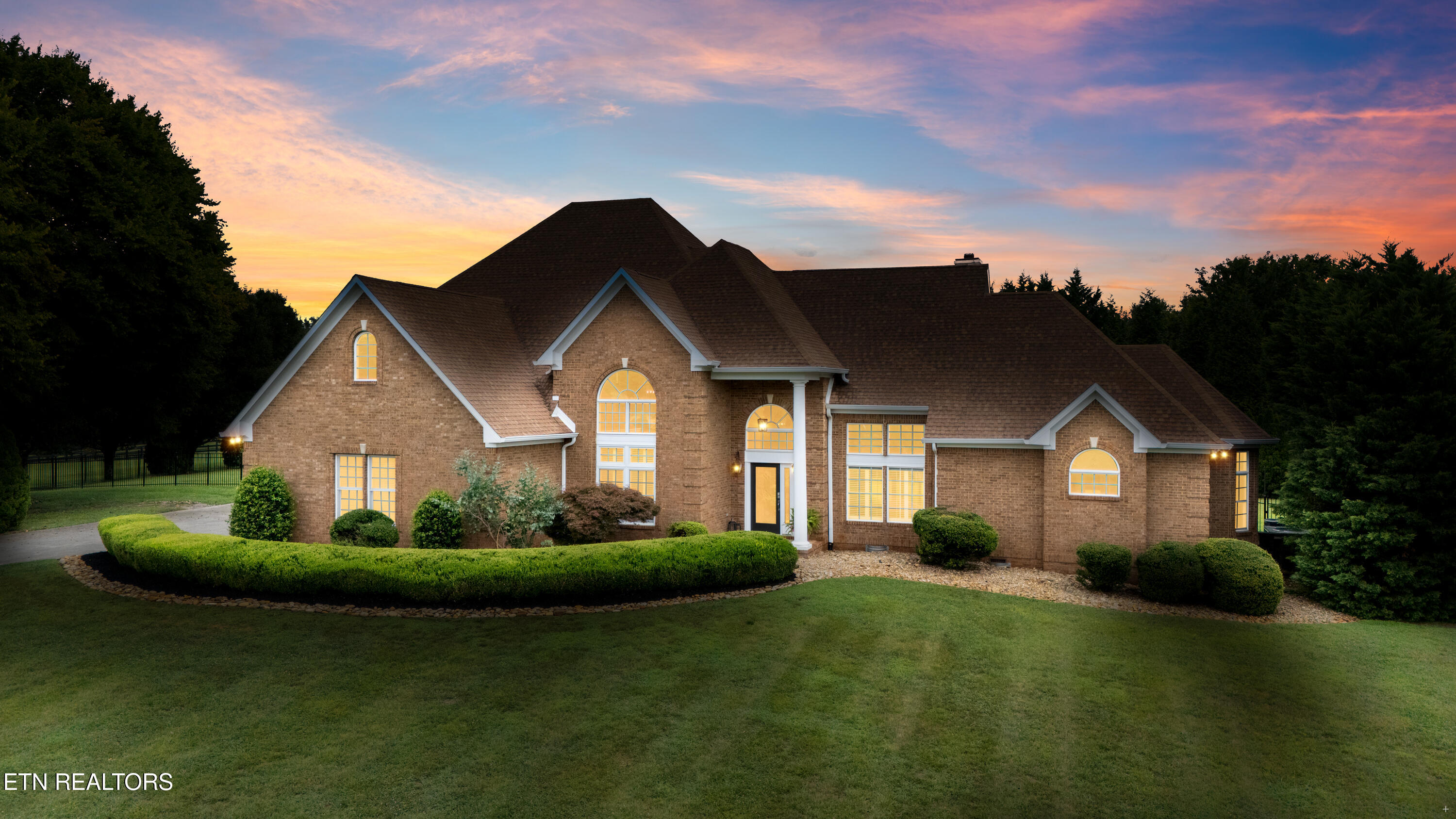 3746 Jackson Bend Drive Louisville TN 37777