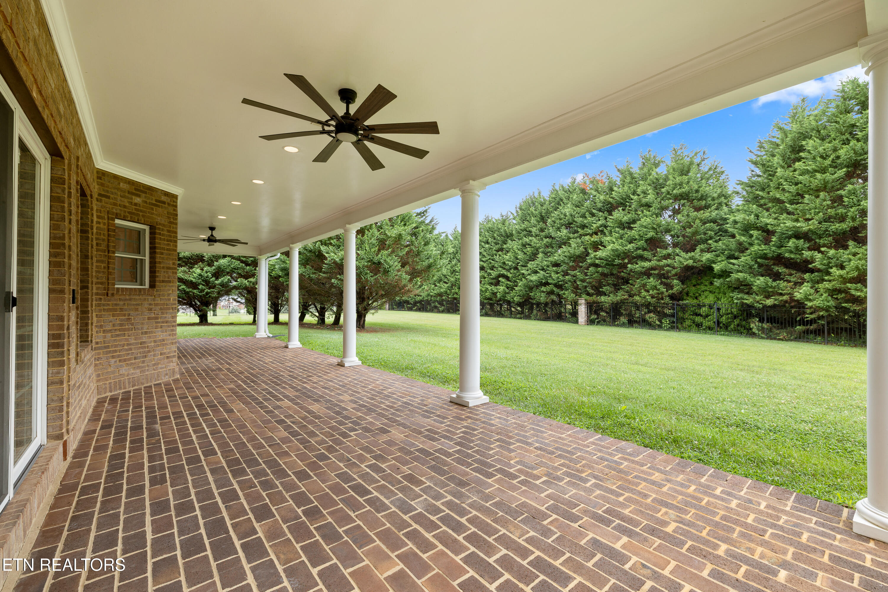 3746 Jackson Bend Drive Louisville TN 37777