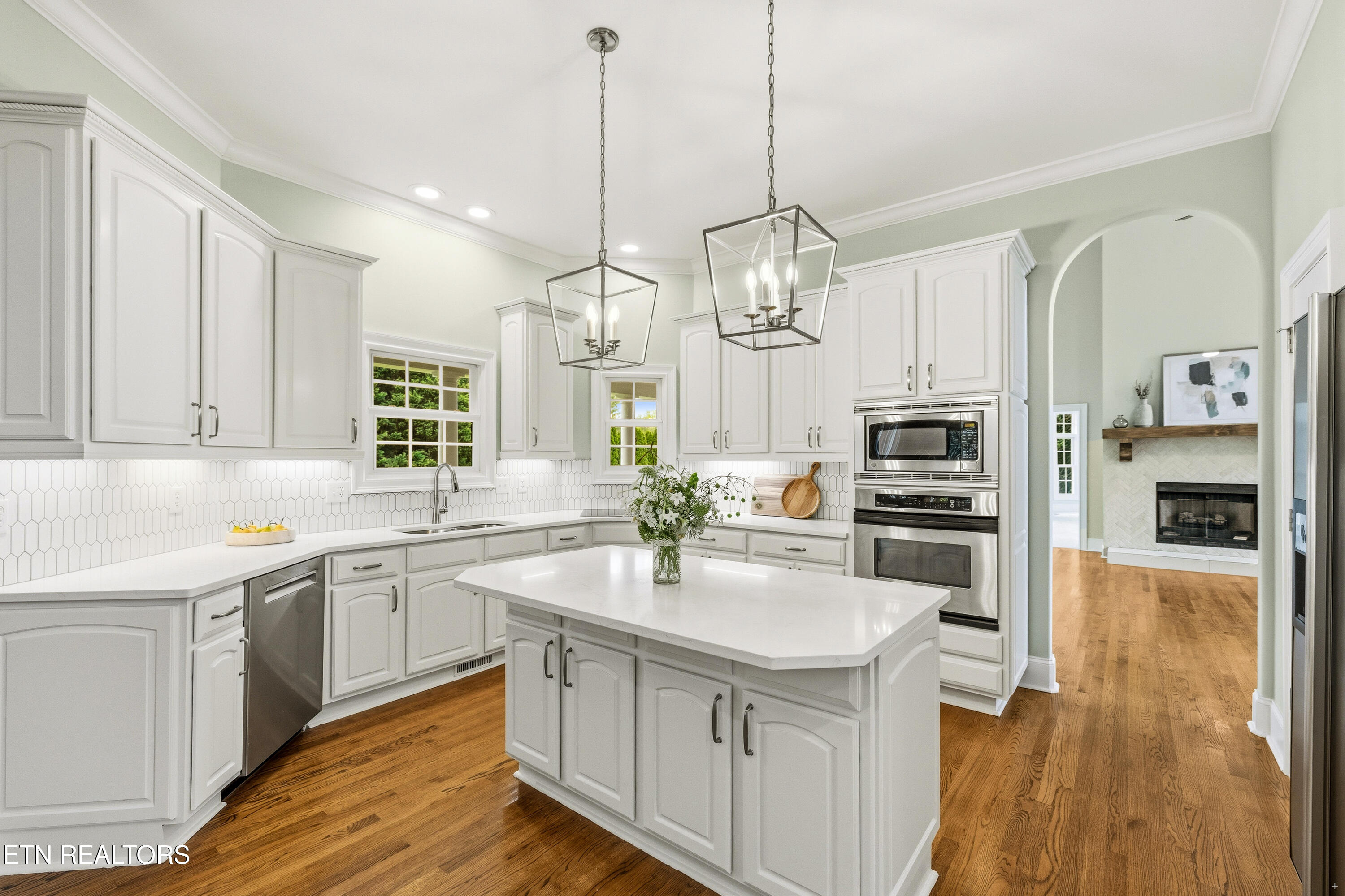 3746 Jackson Bend Drive Louisville TN 37777