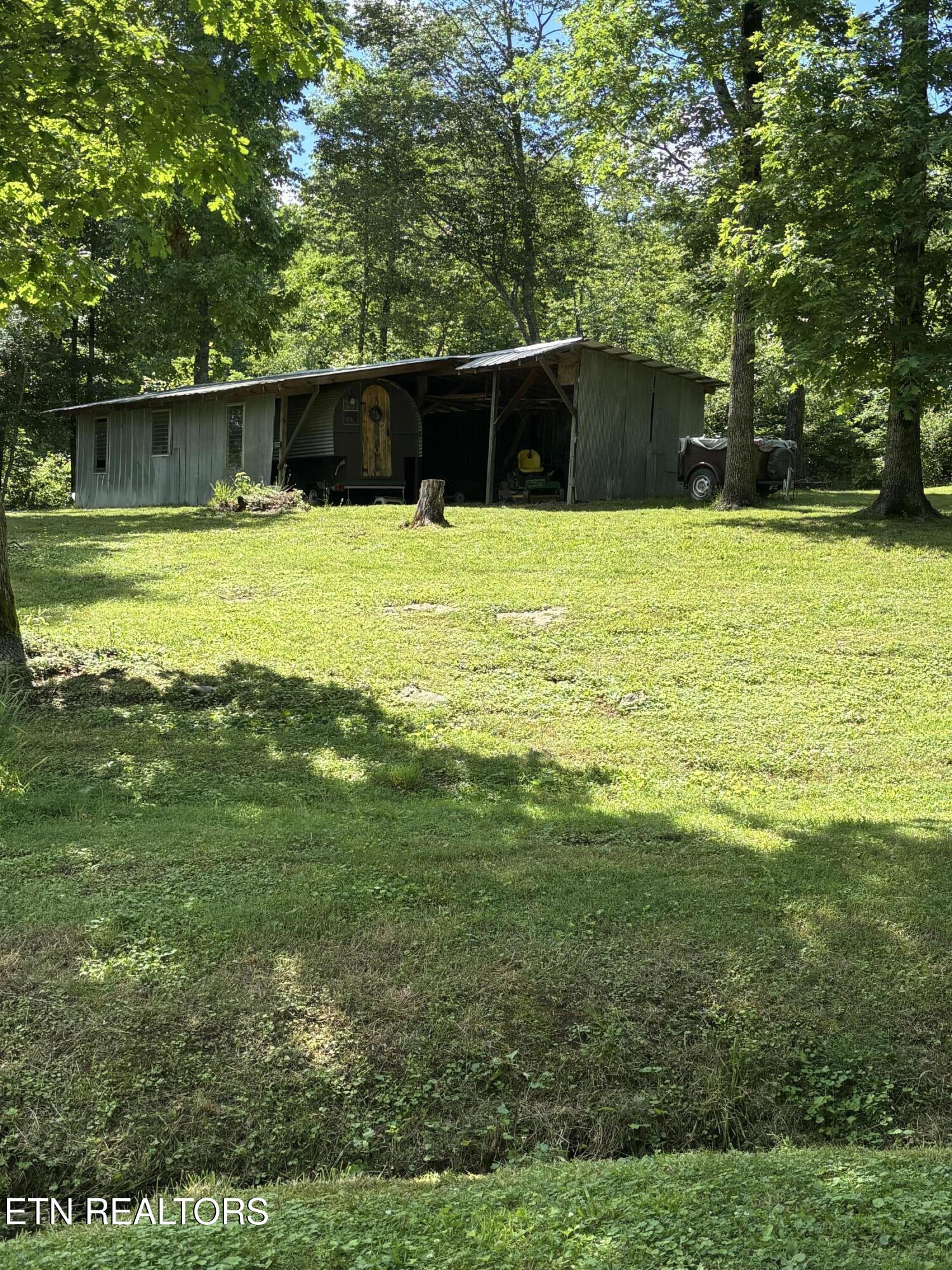 975 Lawson Road Crossville TN 38571