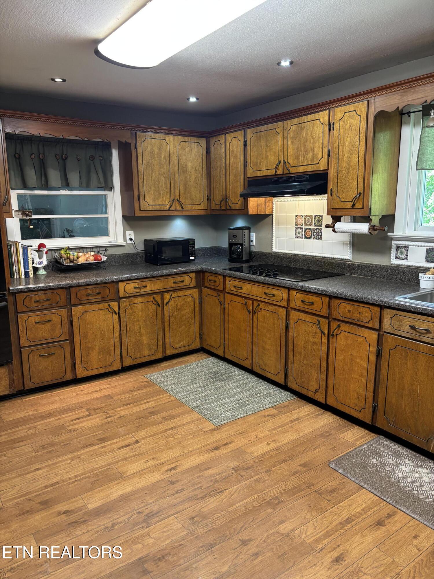 975 Lawson Road Crossville TN 38571