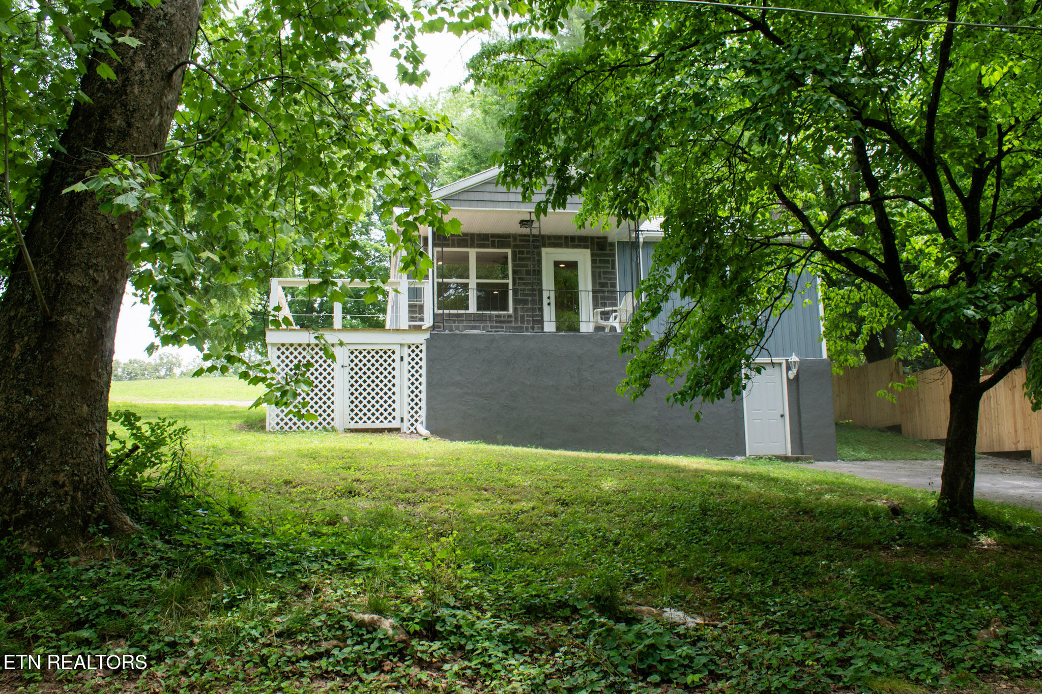 305 Augusta Avenue Maryville TN 37804