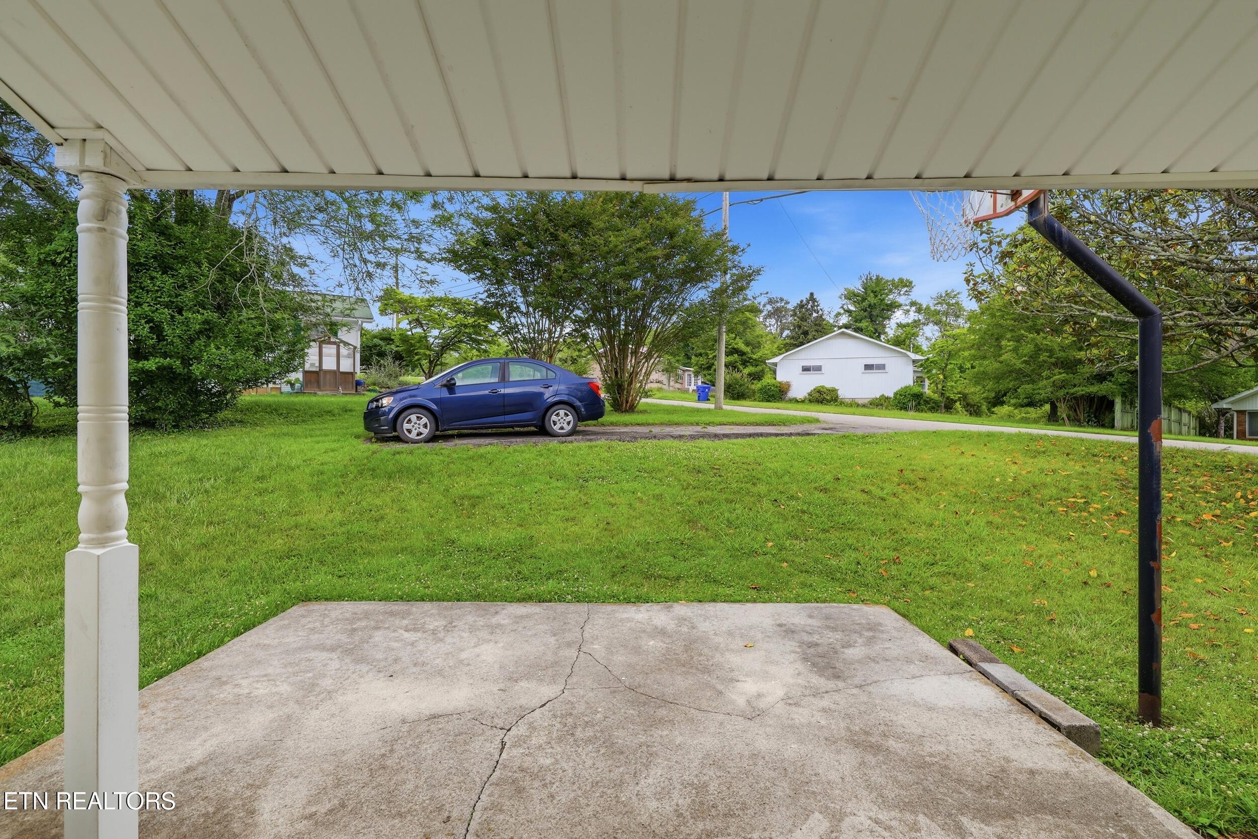 100 Ulysses Lane Oak Ridge TN 37830