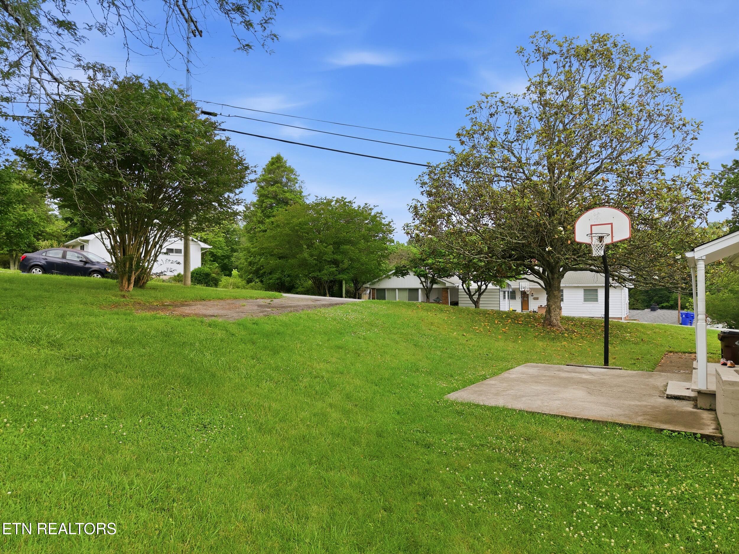 100 Ulysses Lane Oak Ridge TN 37830