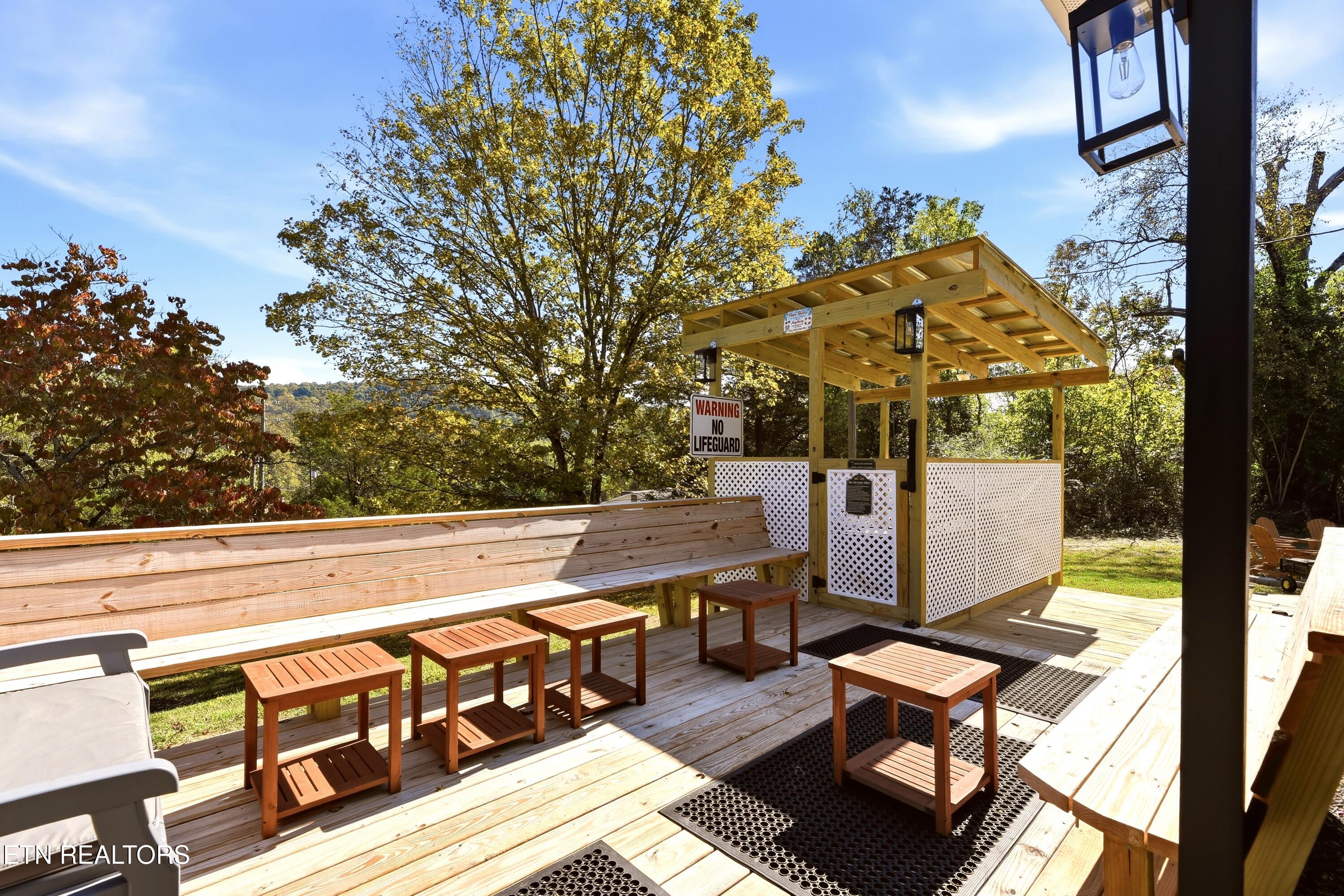 215 Longfield Road Rocky Top TN 37769