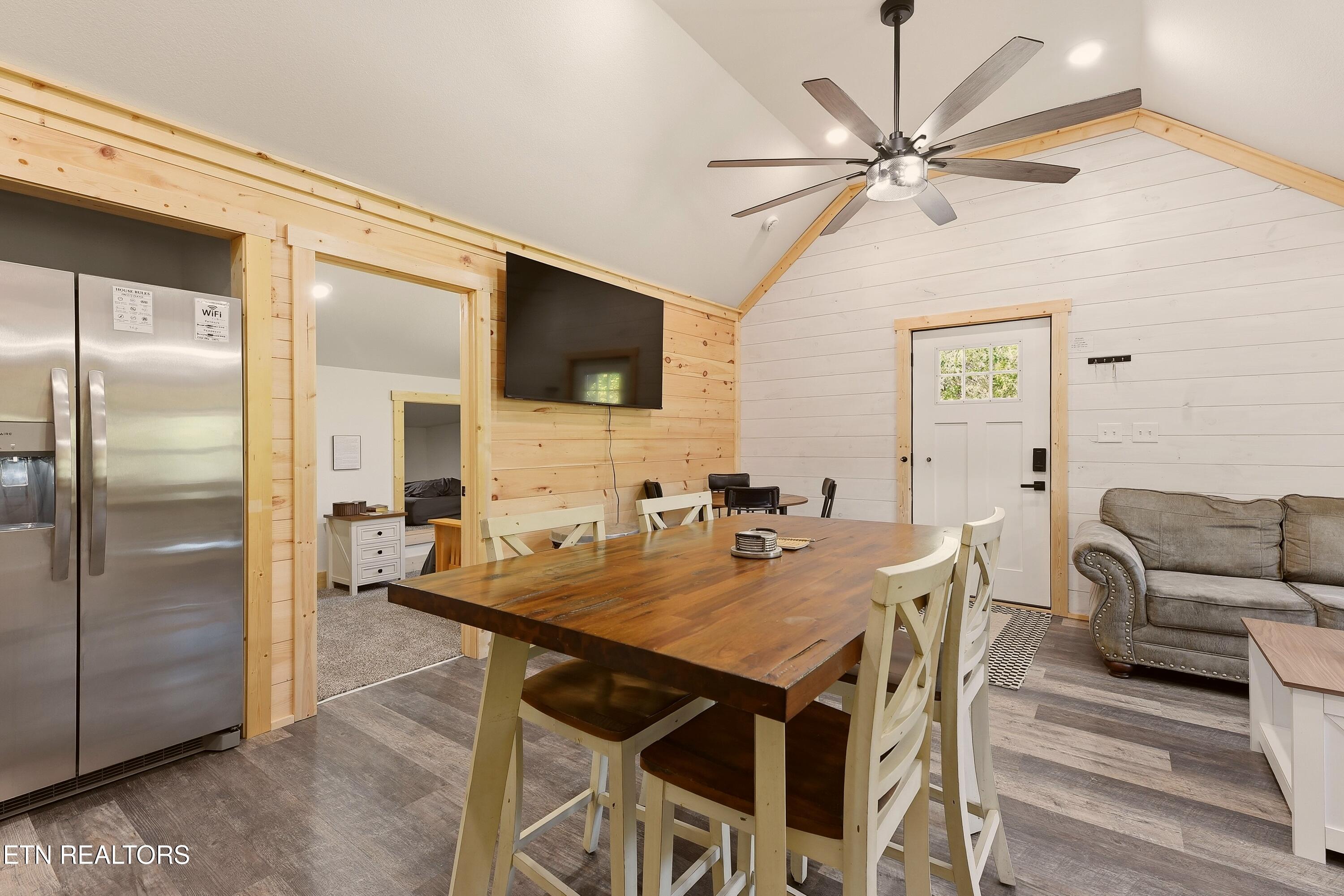 215 Longfield Road Rocky Top TN 37769