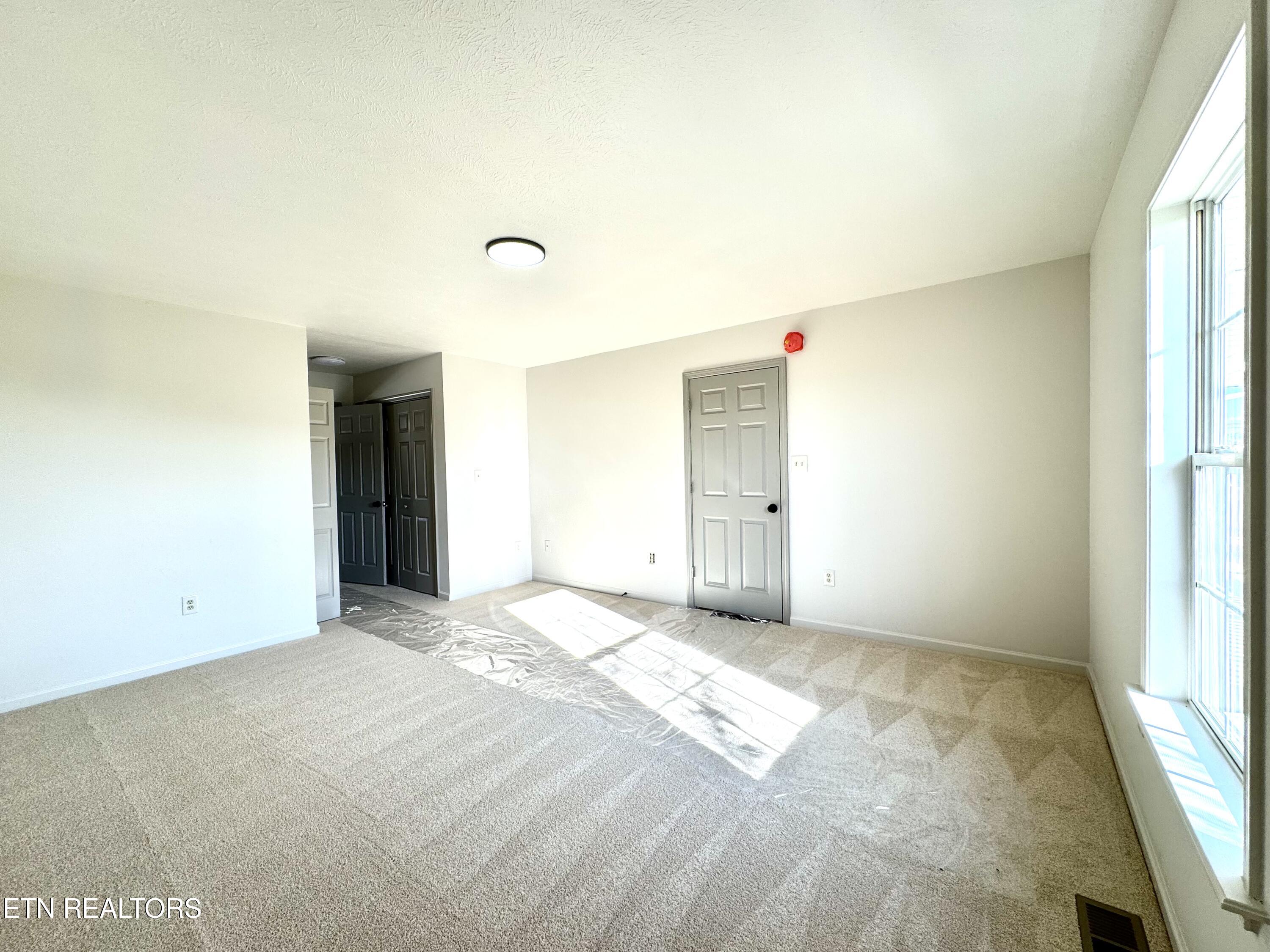 1748 Butterfly Court Whitesburg TN 37891