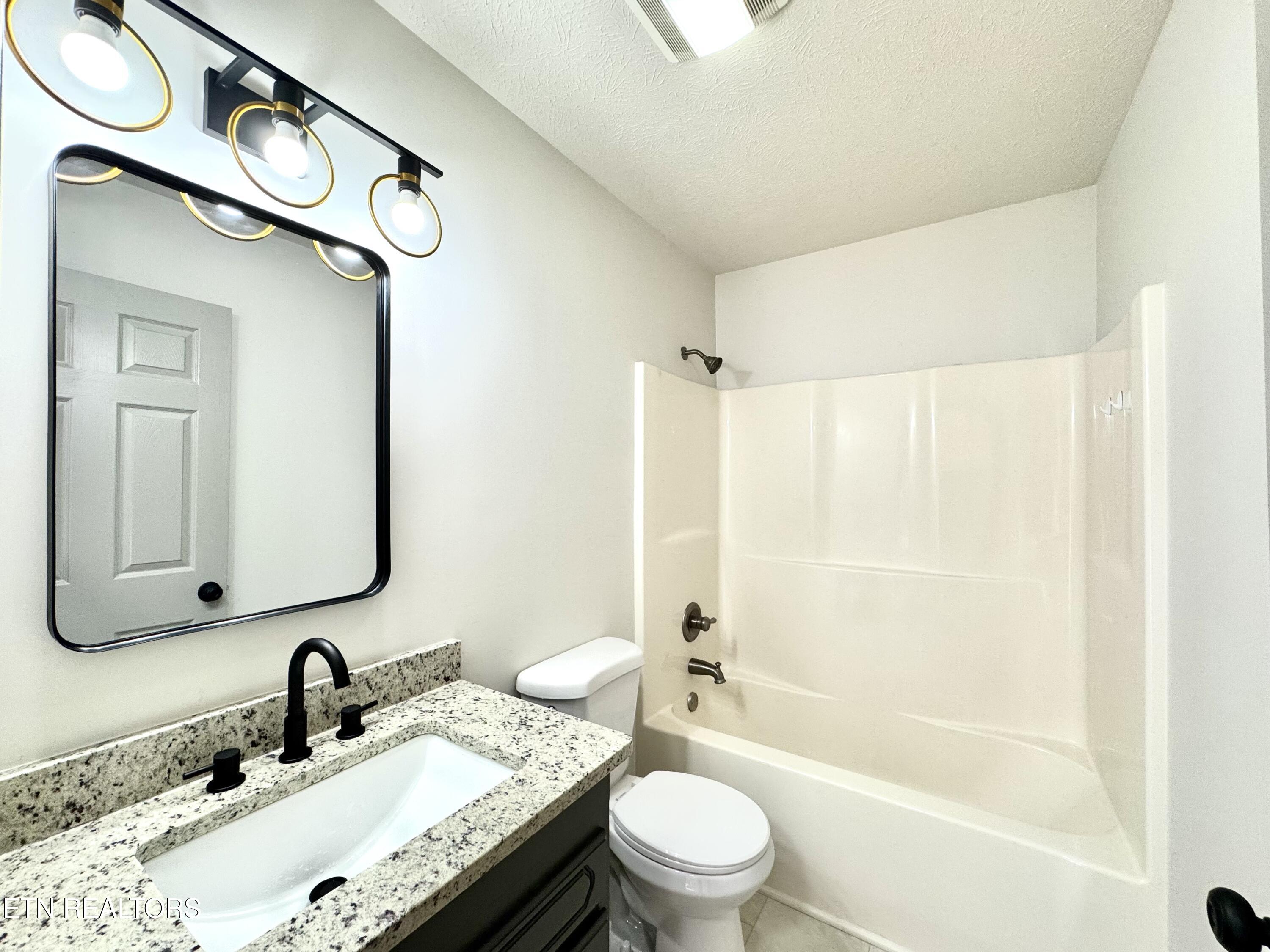 1748 Butterfly Court Whitesburg TN 37891
