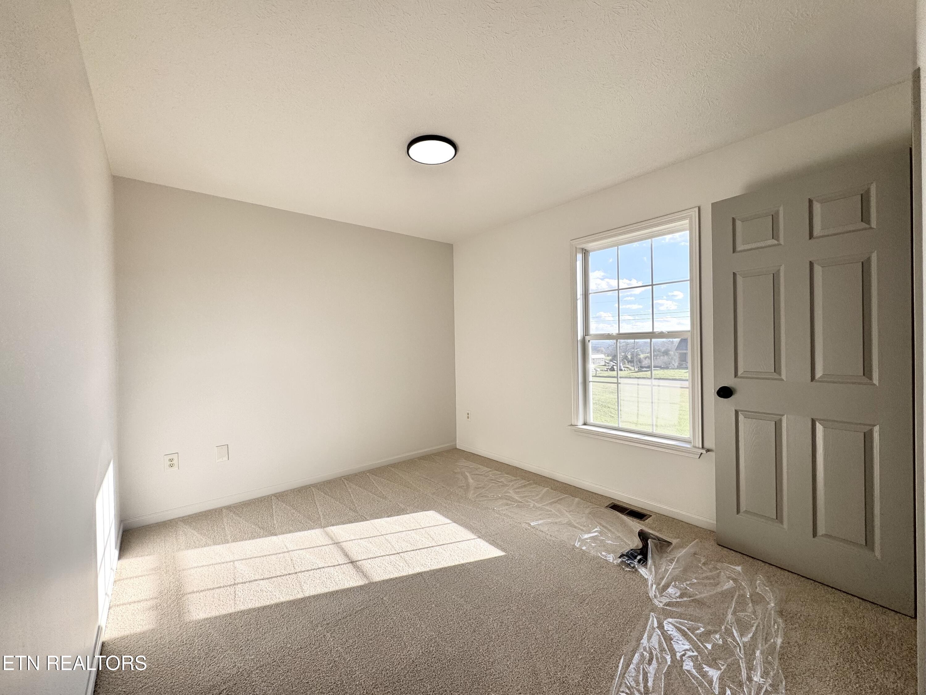 1748 Butterfly Court Whitesburg TN 37891