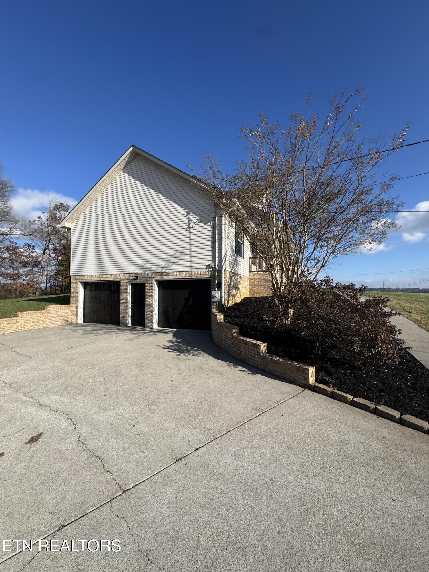 1748 Butterfly Court Whitesburg TN 37891